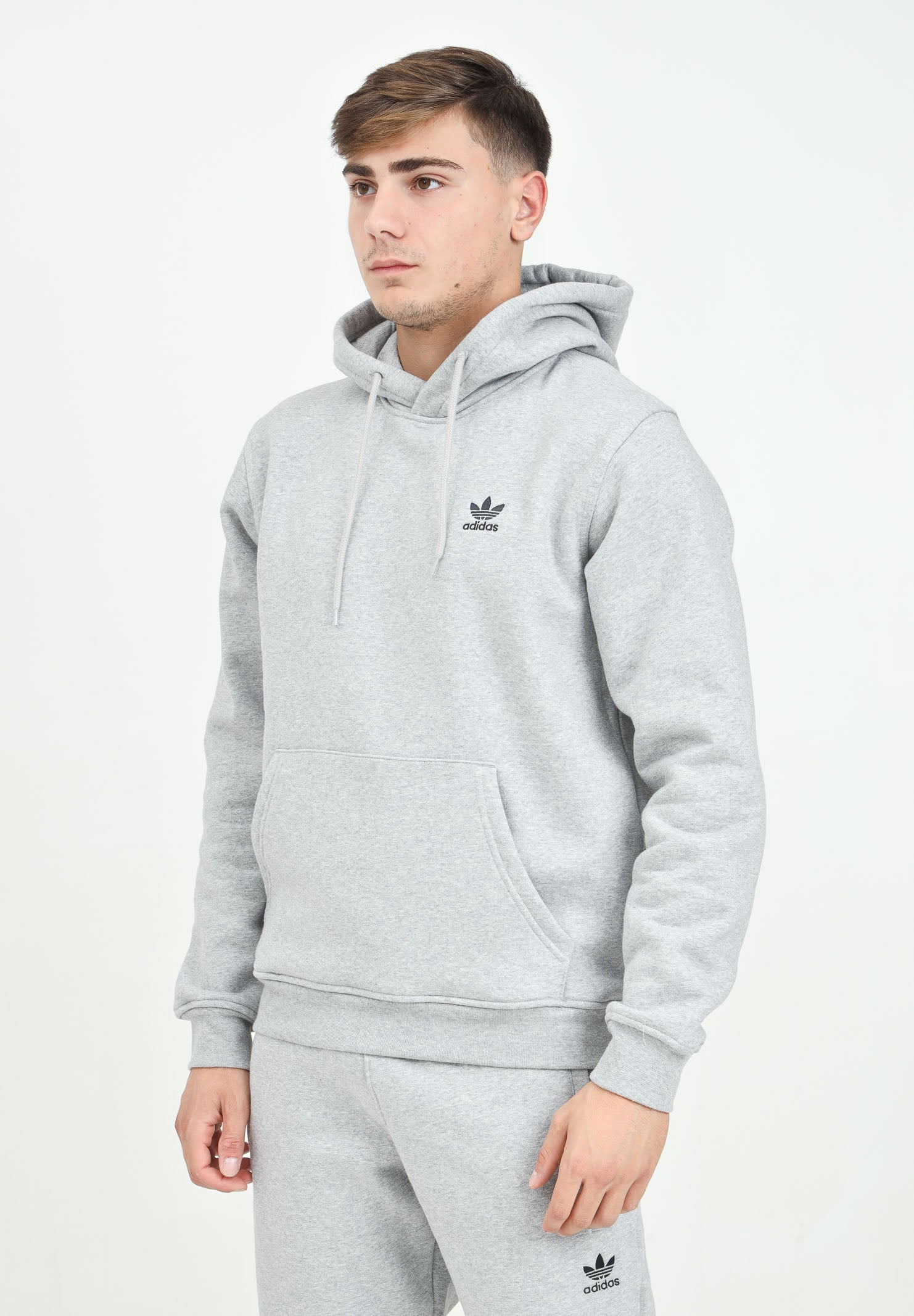 Felpa con cappuccio Trefoil Essentials grigia da uomo IY4920 . ADIDAS ORIGINALS