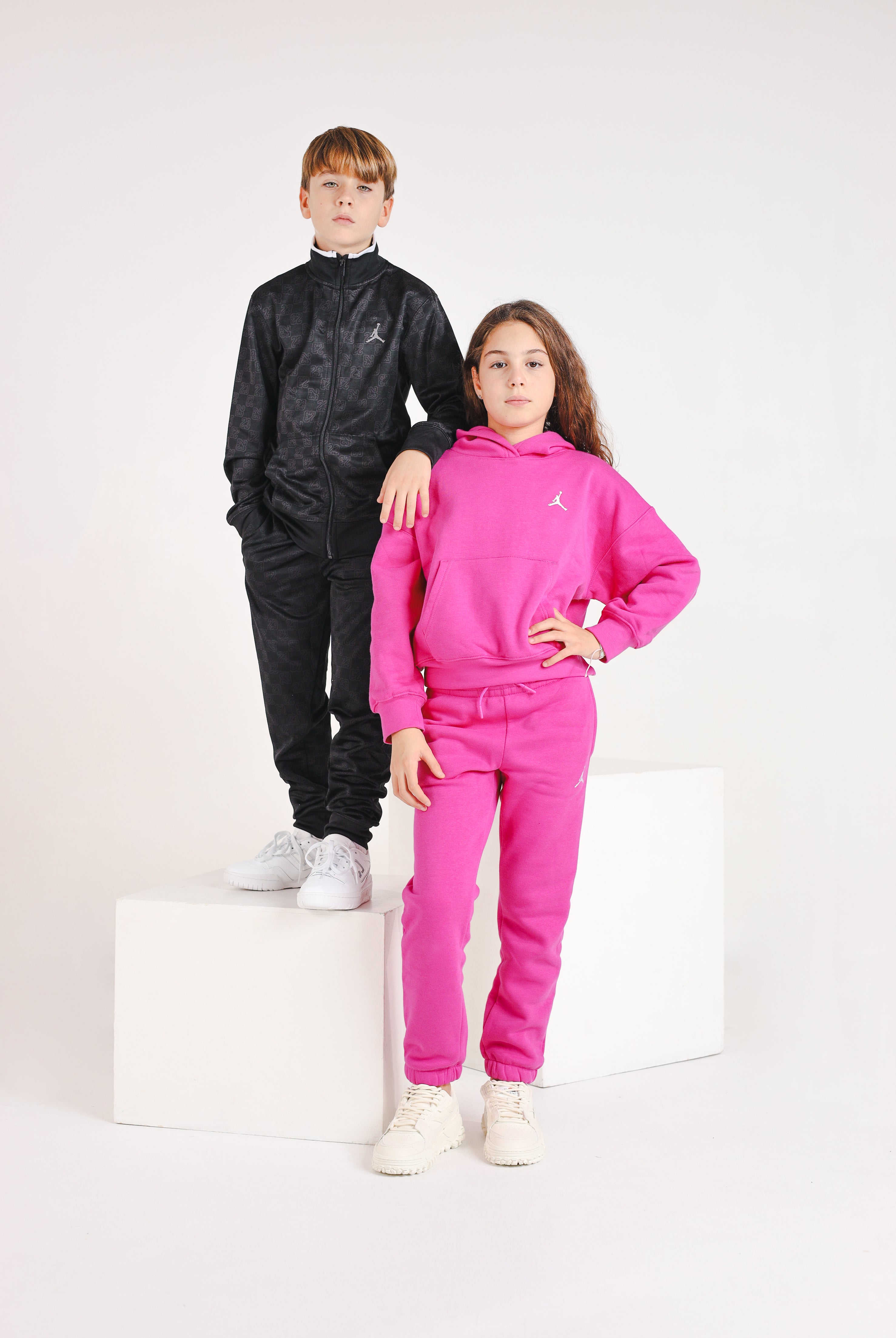 Pantalone sportivo Brooklyn Essentials fucsia per bambina 45D295 A2B JORDAN