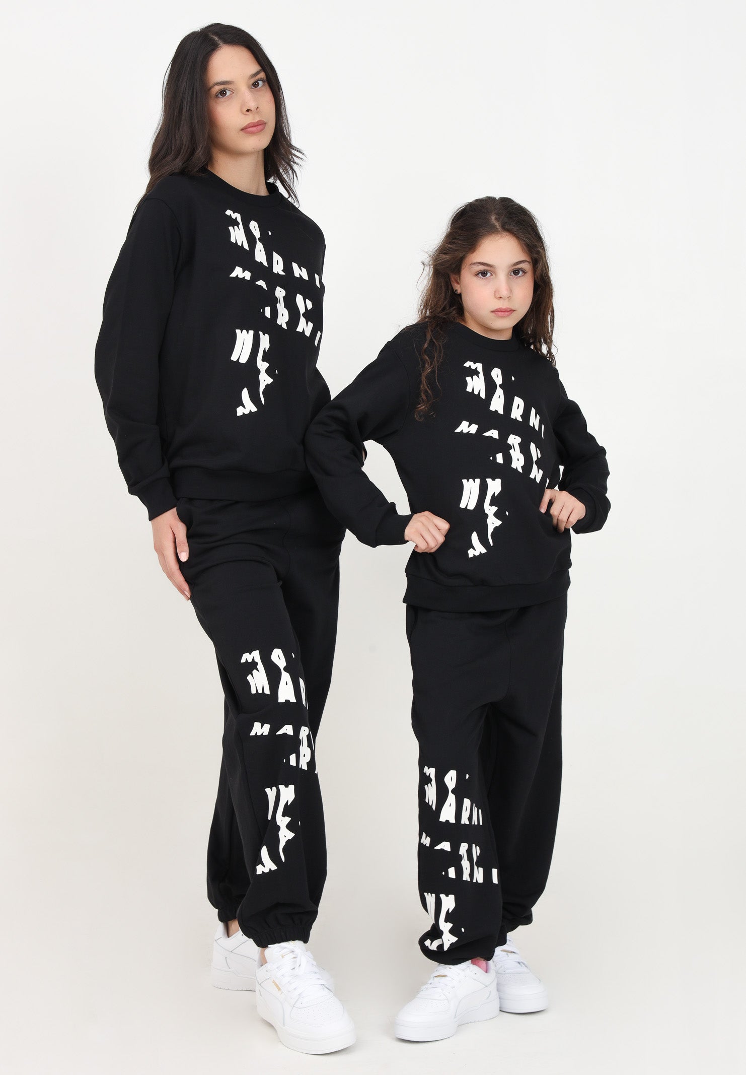 Pantalone sportivo nero per donna e bambina con stampa a contrasto M01219M00RE 0M900 MARNI