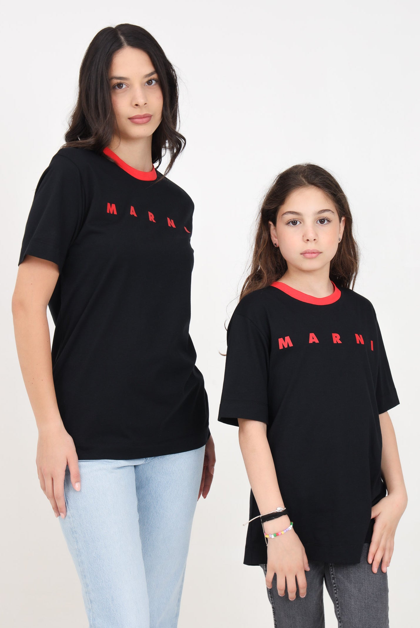 T-shirt a manica corta nera per donna e bambina con stampa logo M01228M00L9 0M900 MARNI