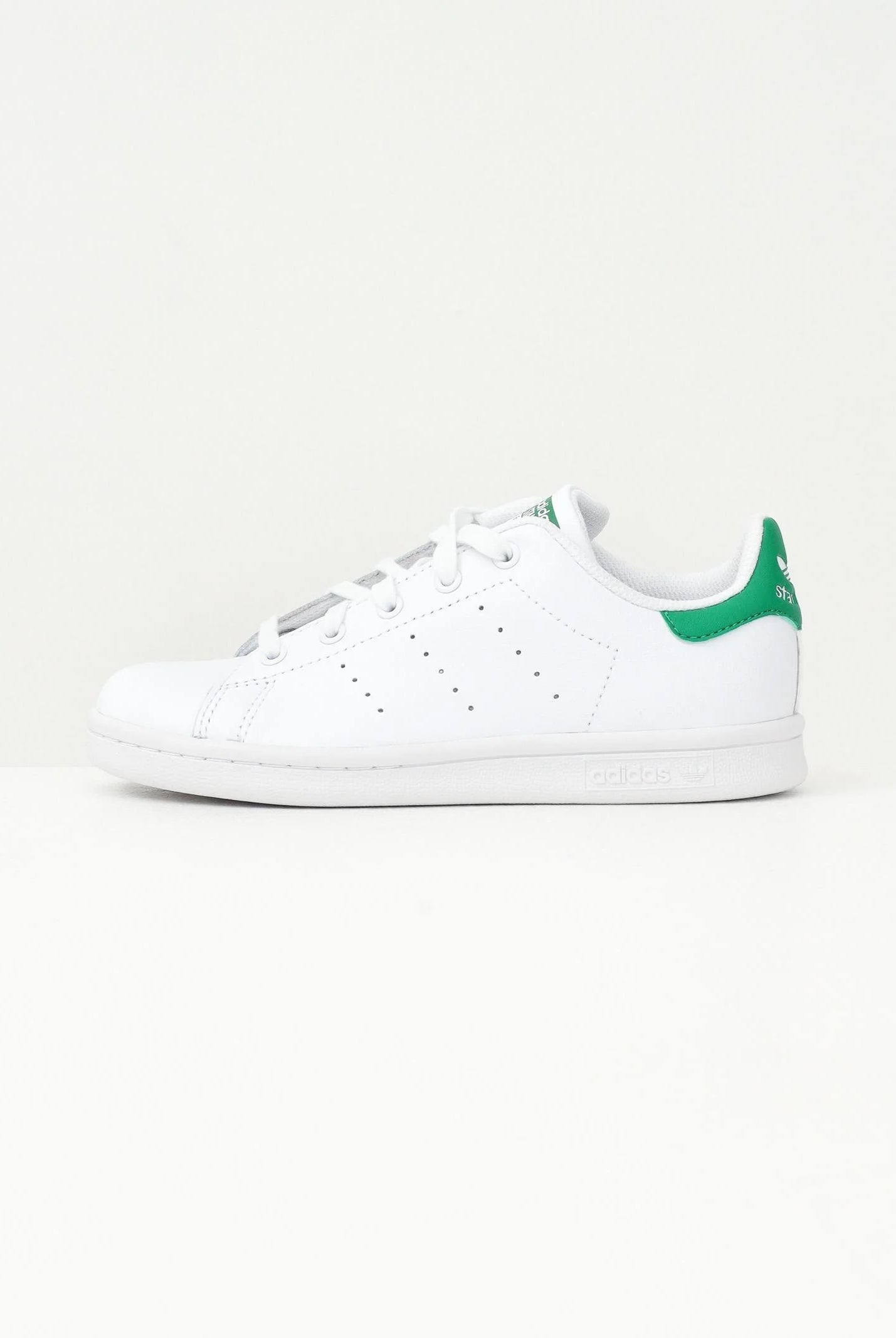 ADIDAS ORIGINALS Sneakers Stan Smith bianche per uomo e donna JP9710 . ADIDAS ORIGINALS