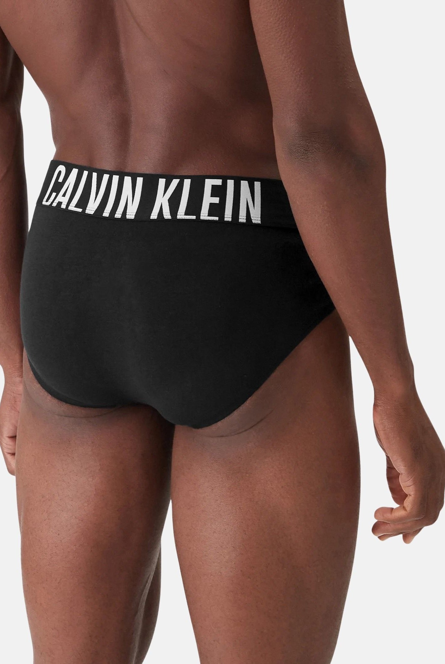 CALVIN KLEIN Set da 3 slip neri da uomo con logo in diversi colori 000NB3607A ZDM CALVIN KLEIN