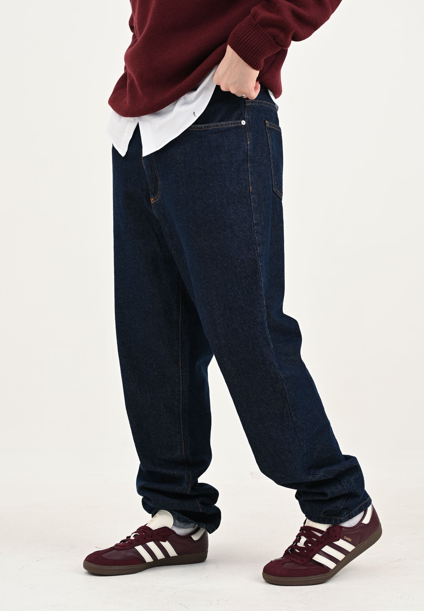GCDS Jeans in denim blu per uomo e donna B2CM2900DA6 77 GCDS