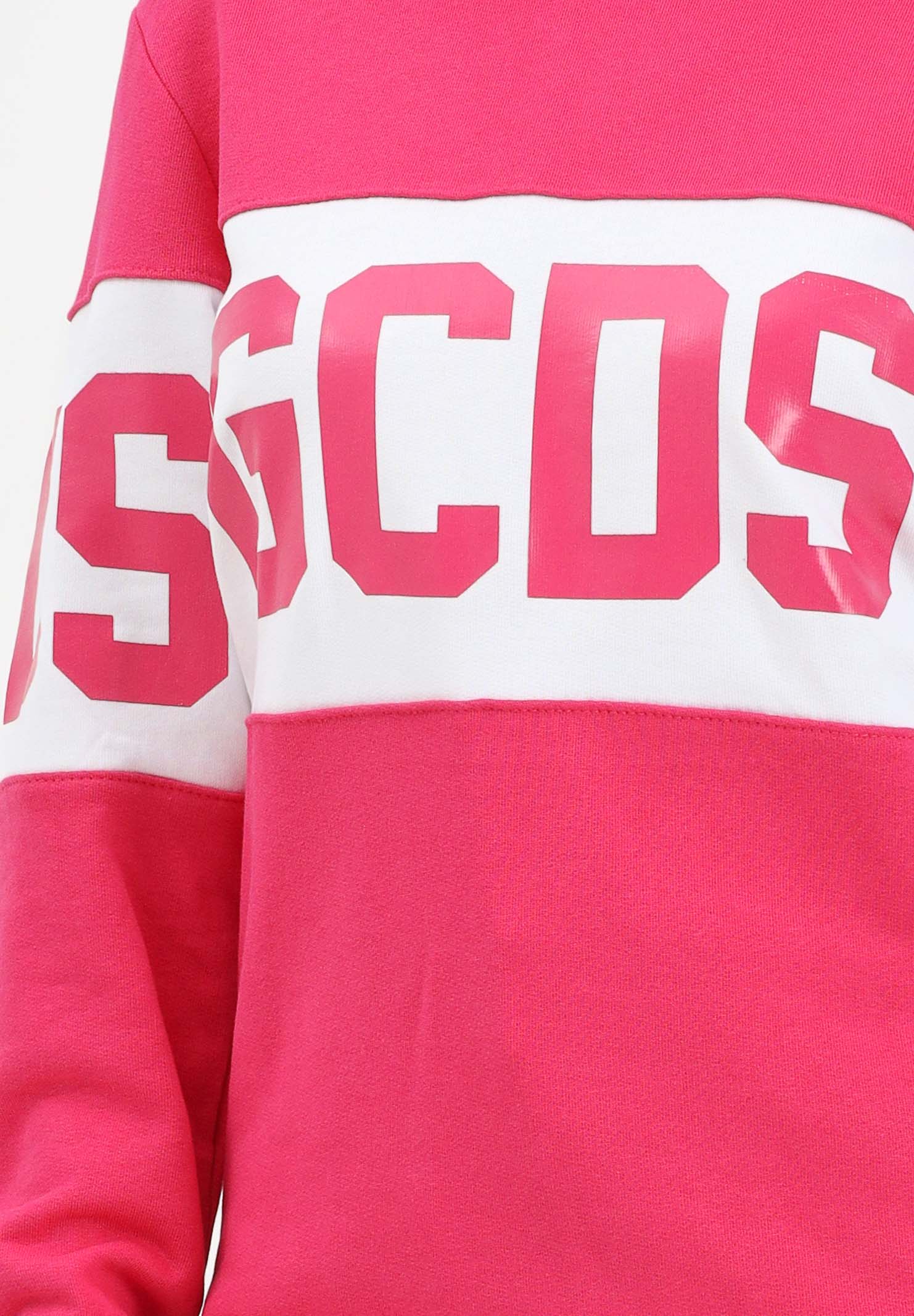 GCDS Felpa con cappuccio fucsia per donna, ragazze e bambine rifinita da stampa logo B2JU1926BA2 59 GCDS
