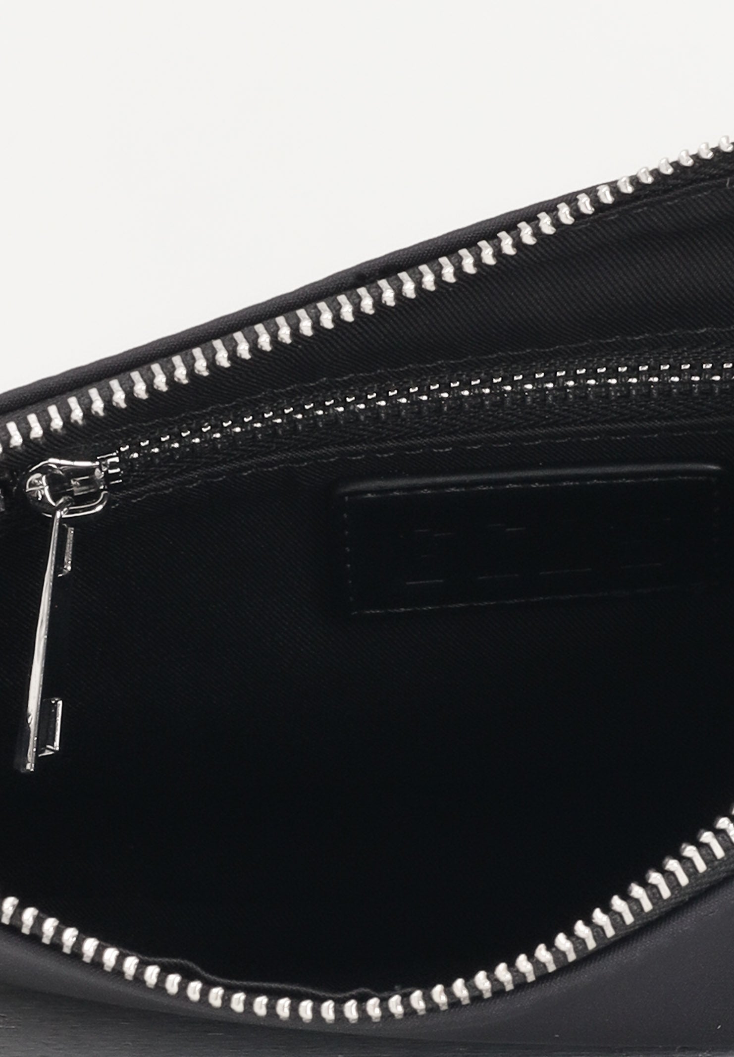 GCDS Pochette nera per uomo e donna con logo GCDSEP002 99 GCDS