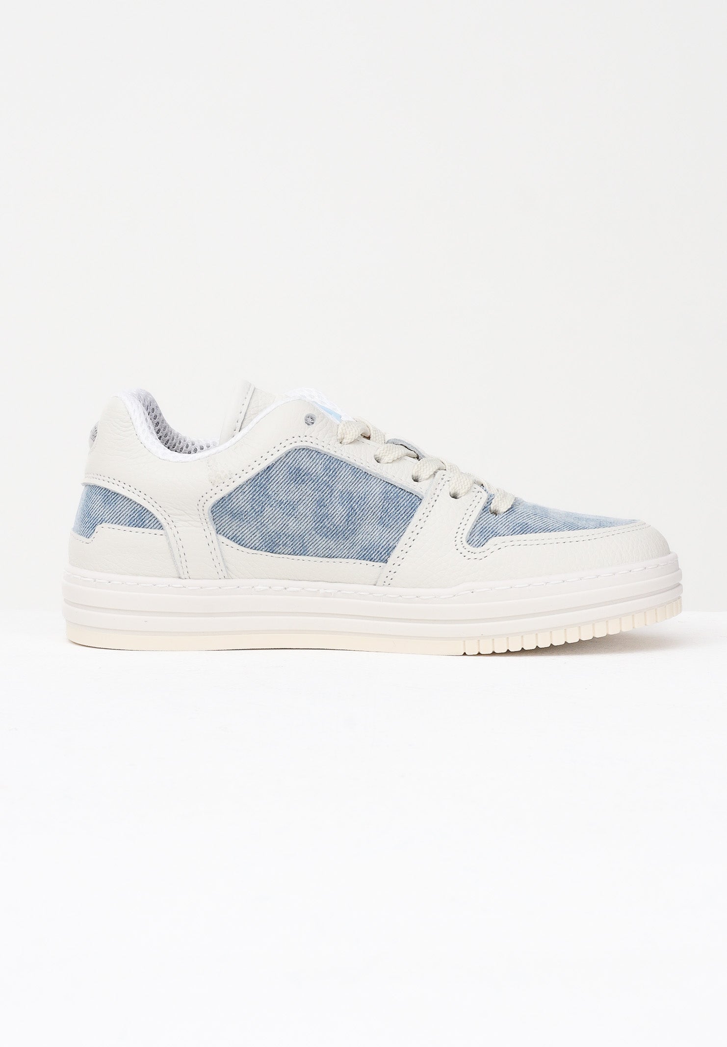 GCDS Sneakers panna per uomo e donna con inserti in denim chiaro GCD1011 460 GCDS
