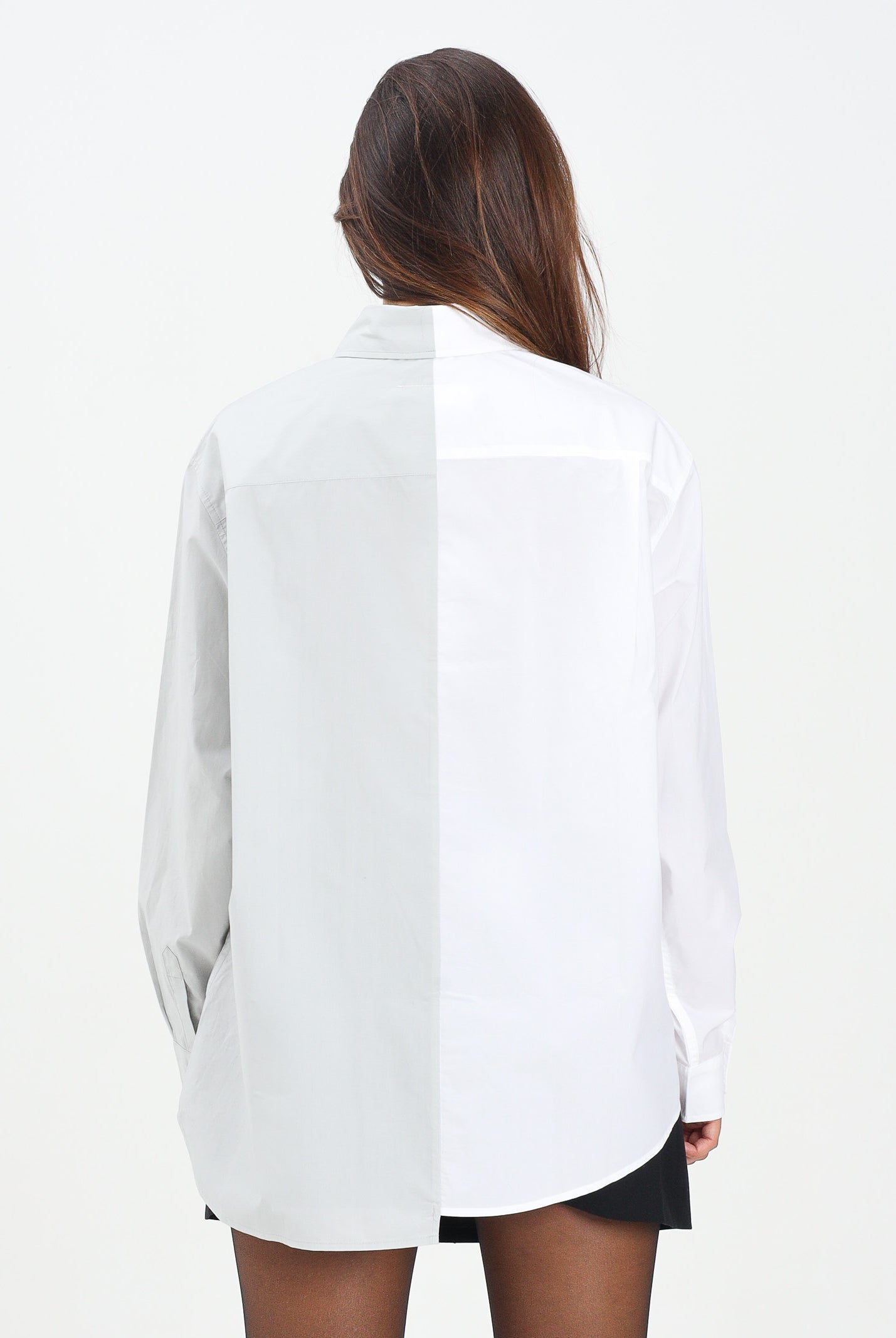 MAISON MARGIELA Camicia a manica lunga bianca e grigia per donna, ragazzi e bambini con stampa logo M60860MM014 M6C36 MAISON MARGIELA