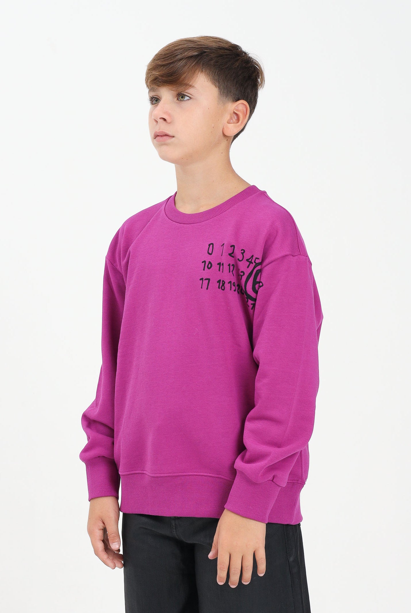 MAISON MARGIELA Felpa girocollo prugna per donna, ragazzi e bambini con il logo Hand Written effetto spennellato M60896MM02X M6602 MAISON MARGIELA