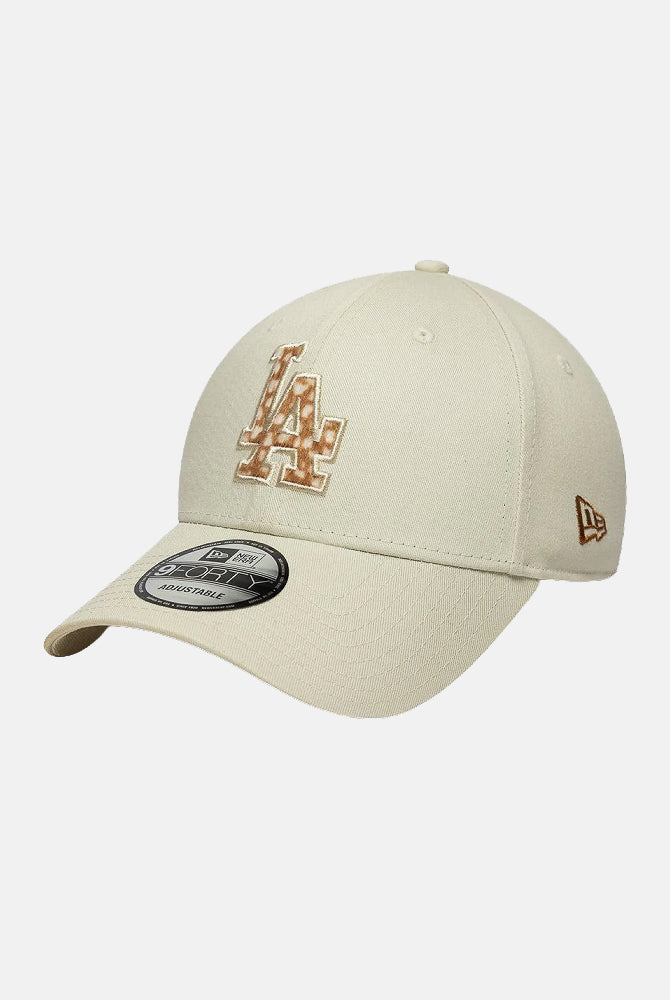 NEW ERA Cappello con visiera LA Dodgers 9FORTY Bambi Faux Pony panna per donna 60844106 . NEW ERA