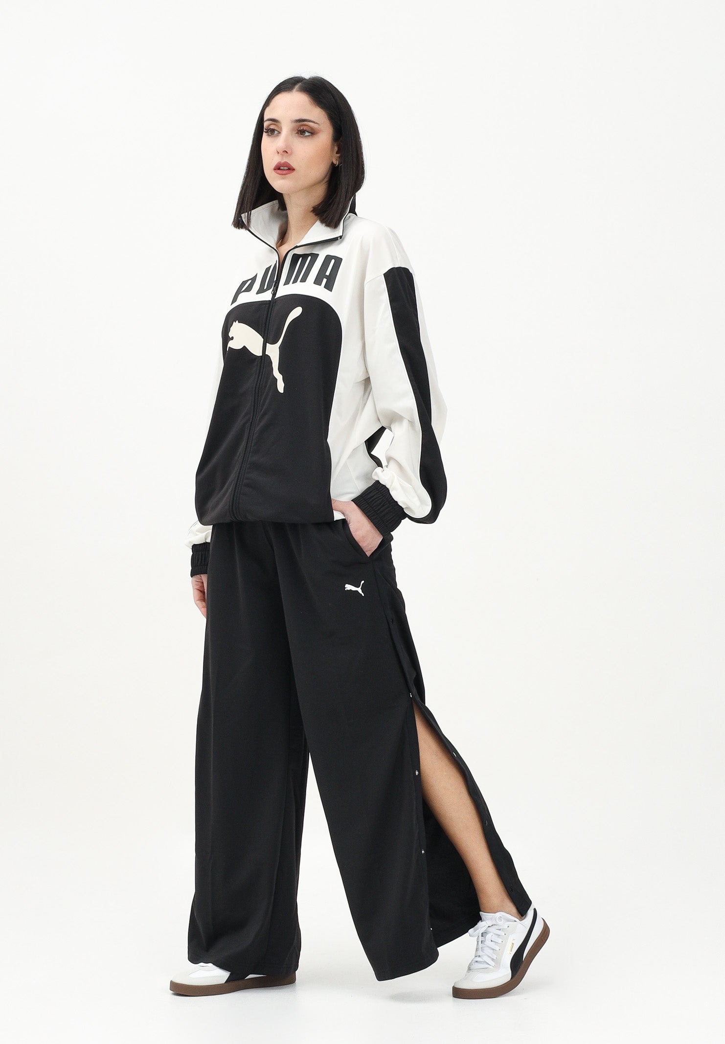 PUMA Pantalone sportivo Wardrobe Ess Relaxed Low-Rise Popper Op nero da donna 629804 01 PUMA