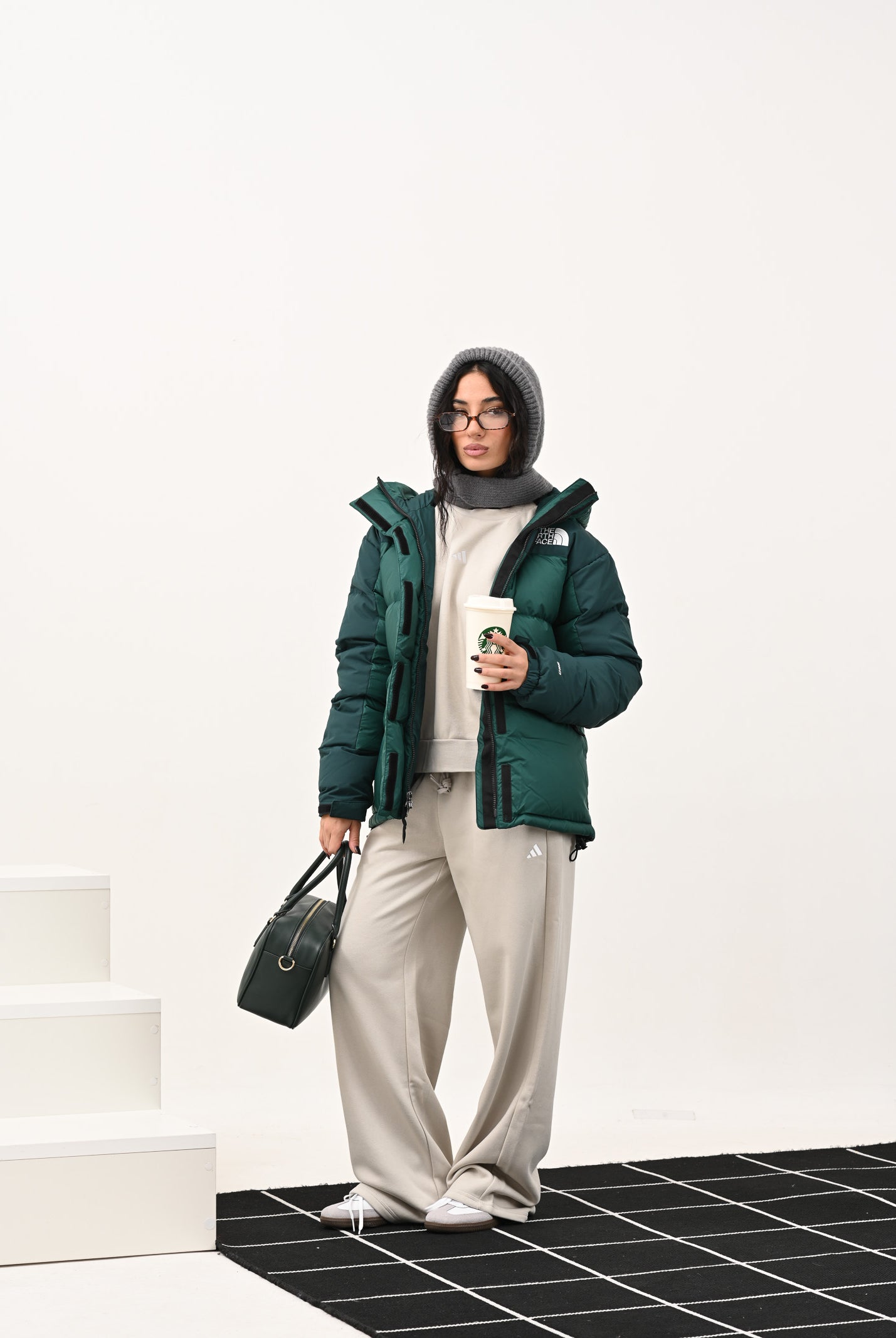THE NORTH FACE Piumino Himalayan verde da donna NF0A4R2WGM01 . THE NORTH FACE