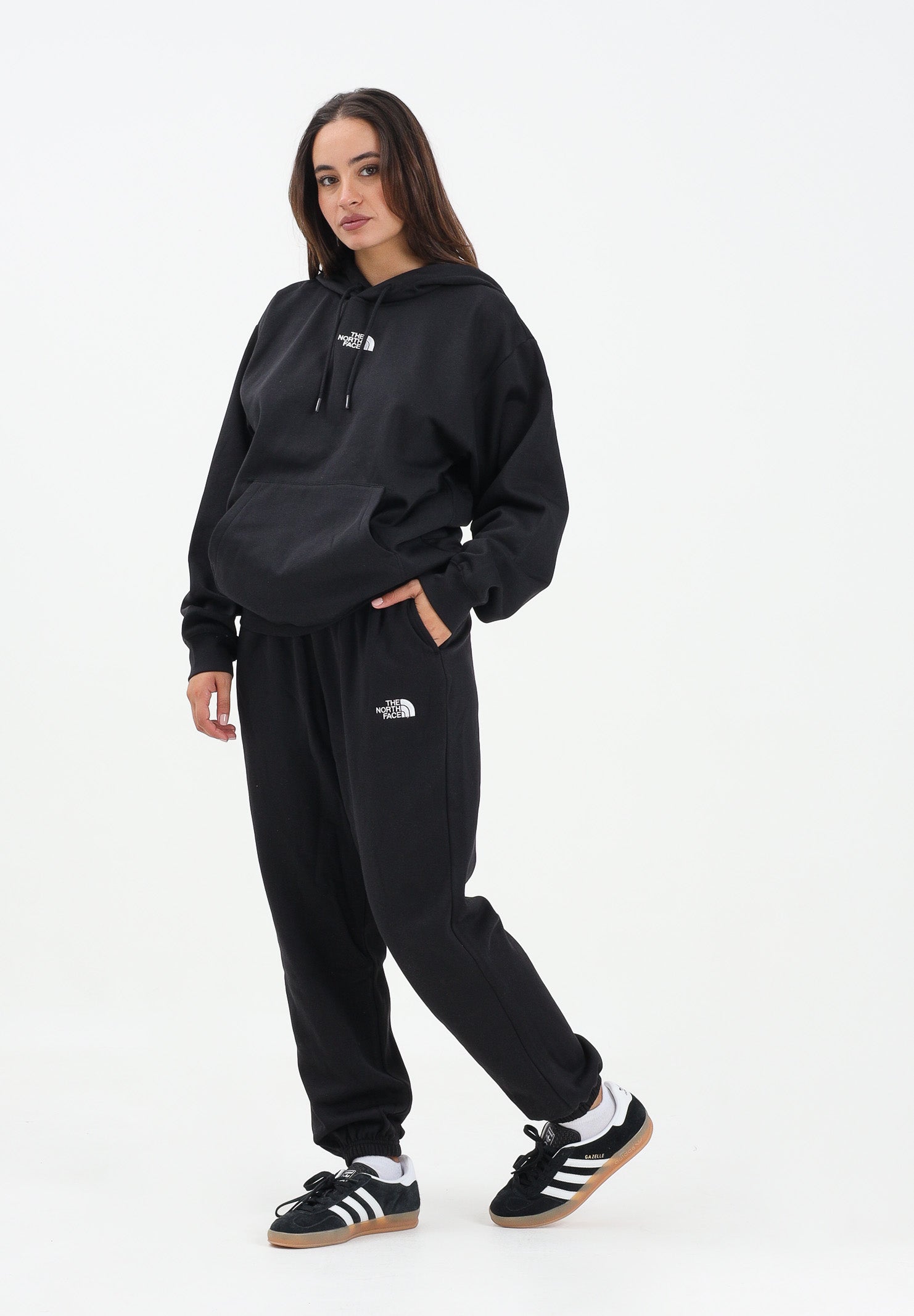THE NORTH FACE Pantalone sportivo Essential Relaxed Straight nero da donna NF0A8C1GJK31 . THE NORTH FACE
