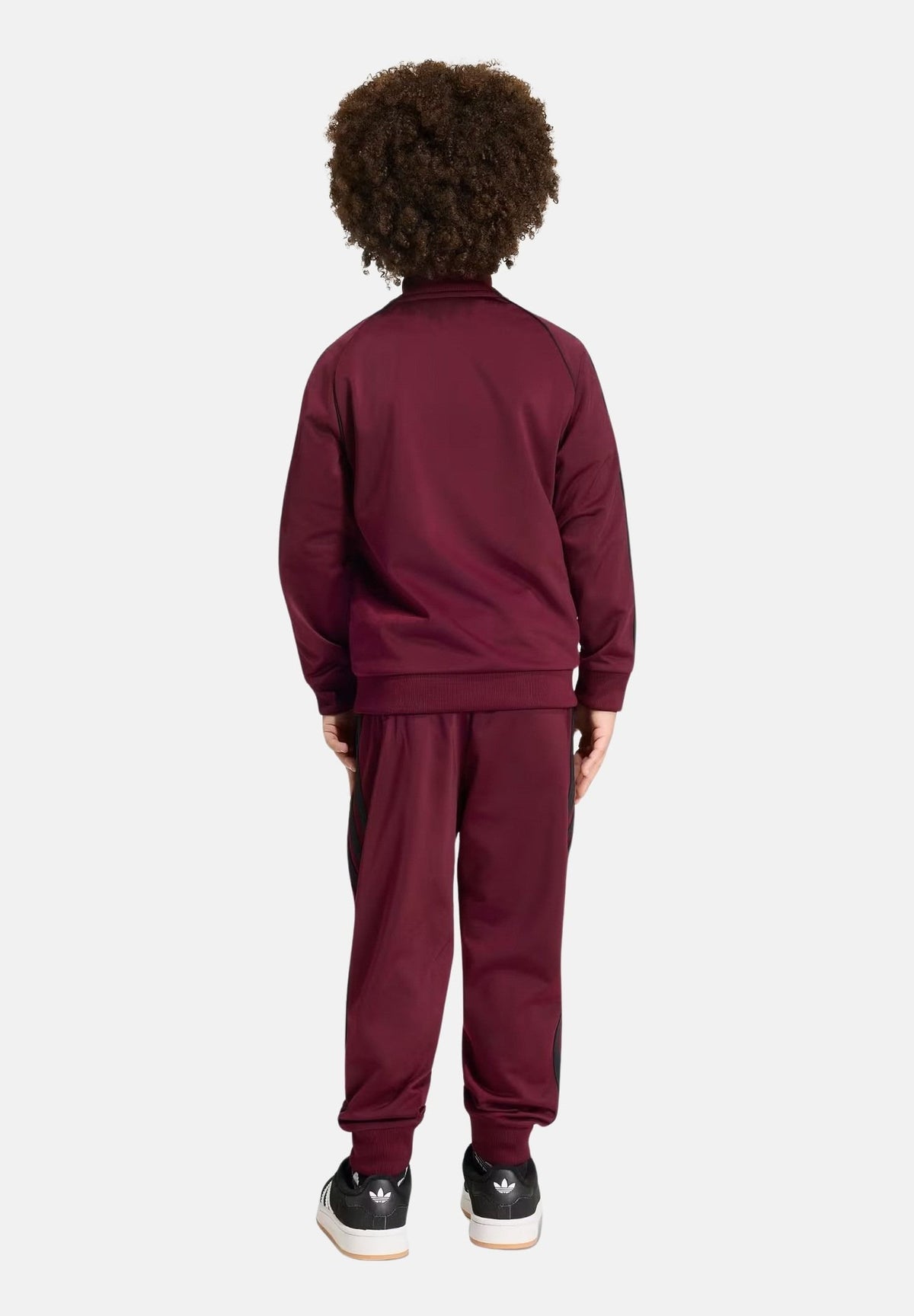 ADIDAS ORIGINALS Tuta SST Maroon bordeaux bambino e bambina in tricot, con felpa full zip, tasche, pantaloni jogger e tre strisce laterali. HZ6612 . ADIDAS ORIGINALS