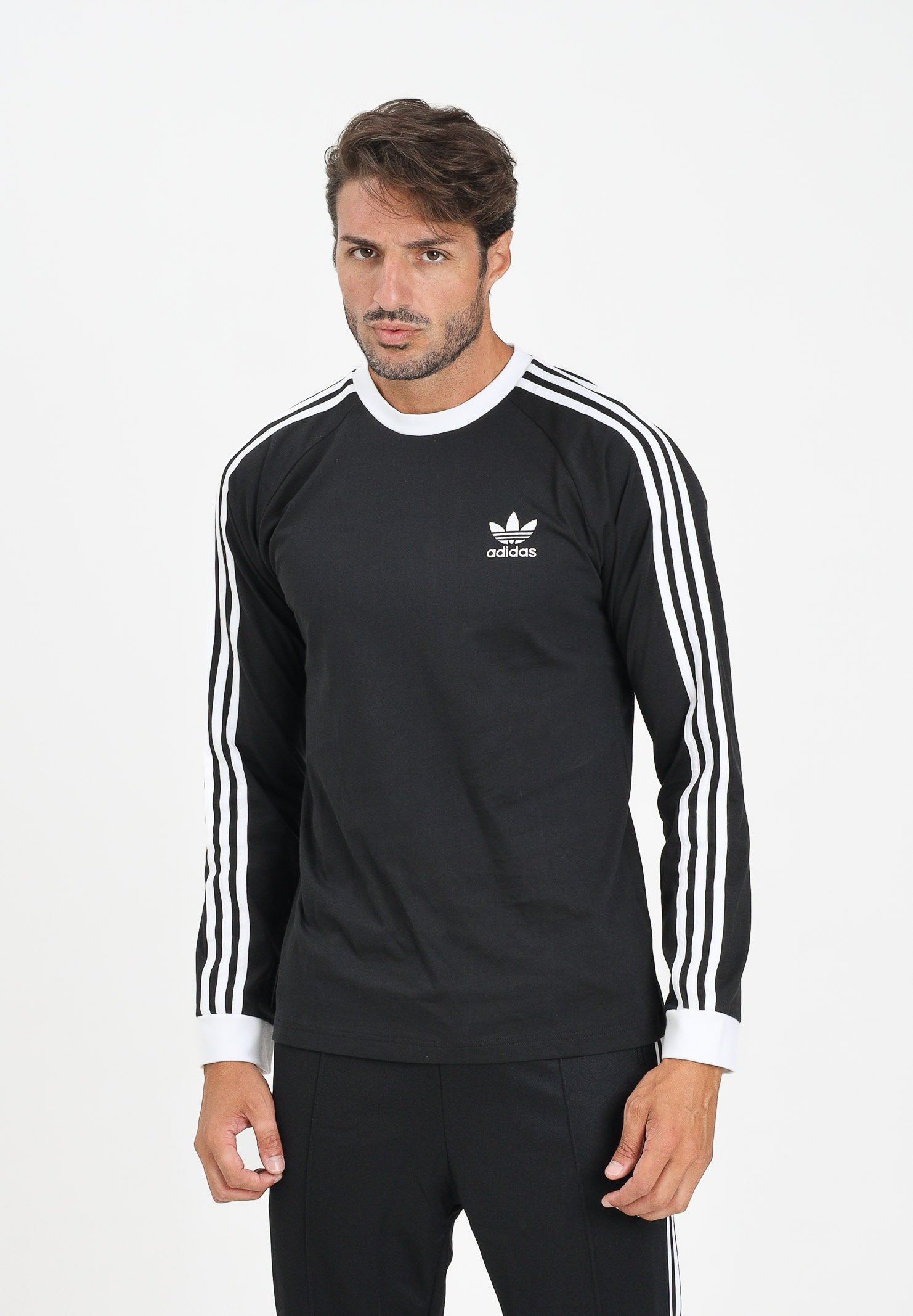 ADIDAS ORIGINALS T-shirt ADICOLOR CLASSIC a manica lunga nera da uomo, 3-Stripes IA4877 . ADIDAS ORIGINALS