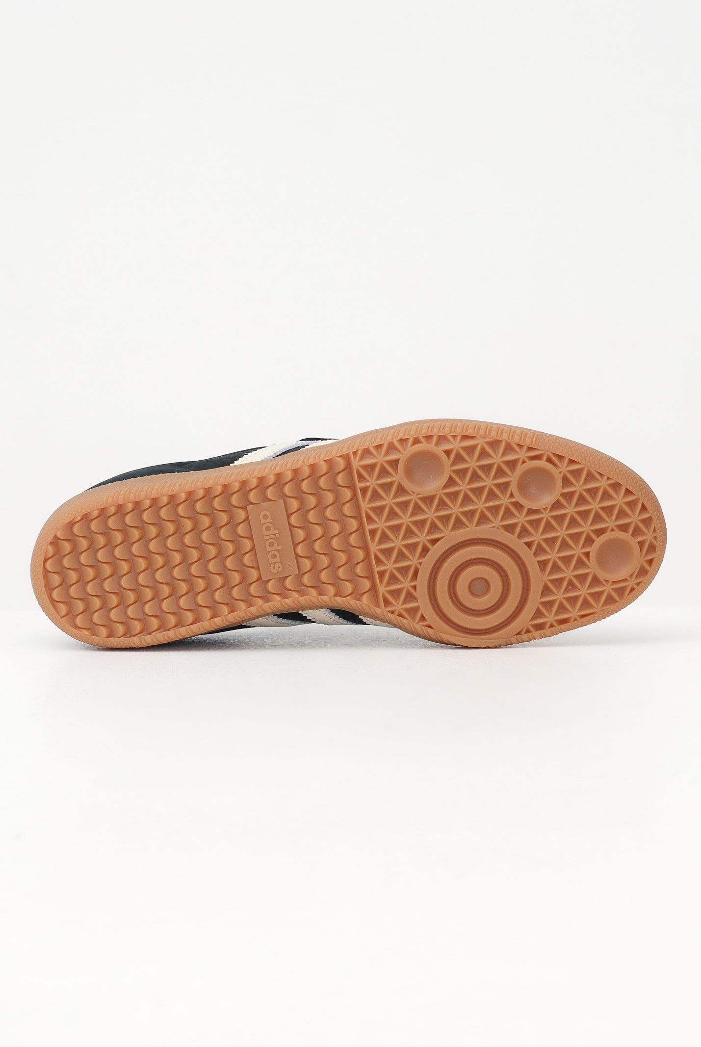 ADIDAS ORIGINALS Sneakers SAMBA OG nere e panna per uomo e donna IE5836 . ADIDAS ORIGINALS