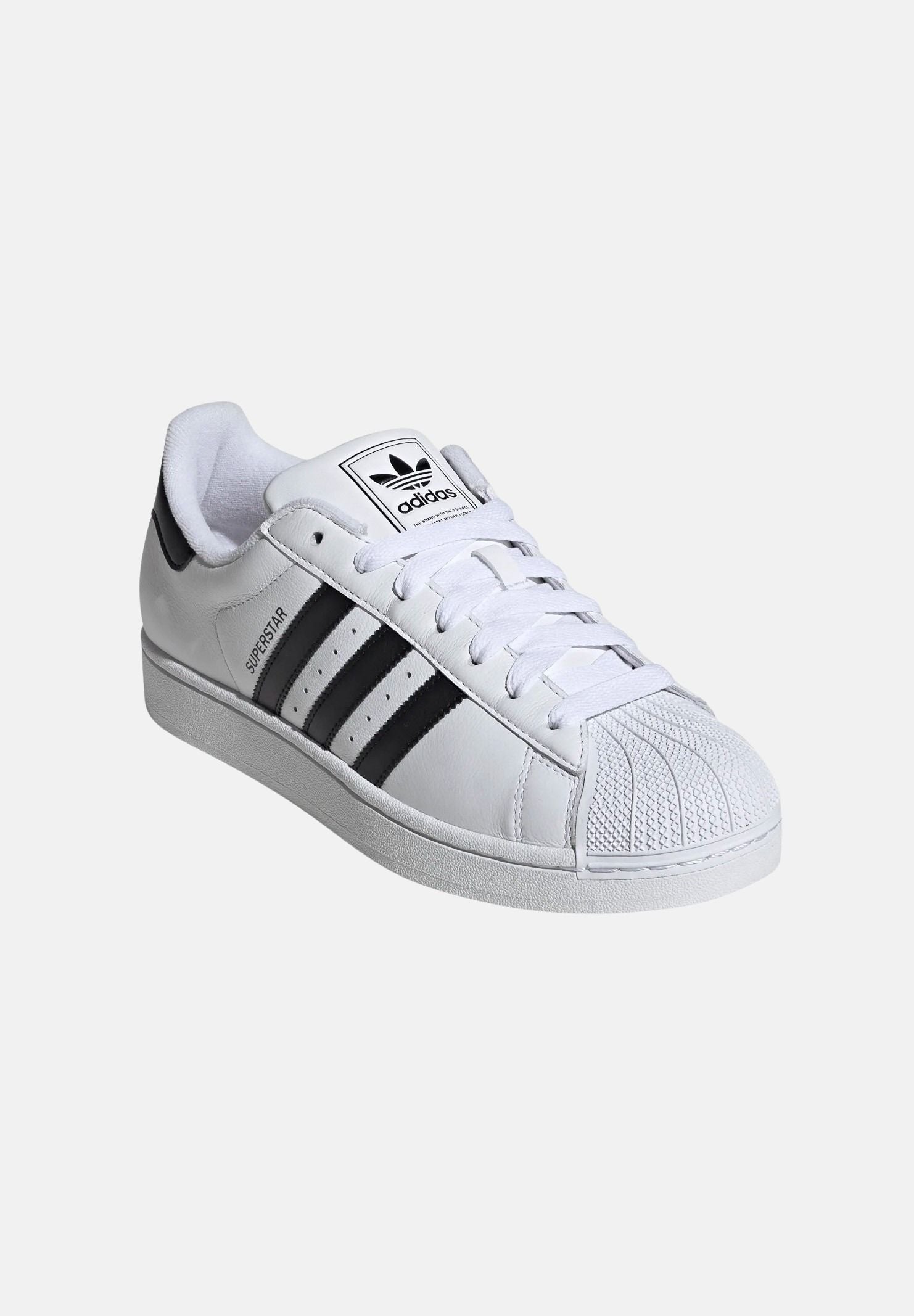 ADIDAS ORIGINALS Sneakers SUPERSTAR bianche e nere per uomo e donna con 3-Stripes laterali <BR/> IH8659 . ADIDAS ORIGINALS