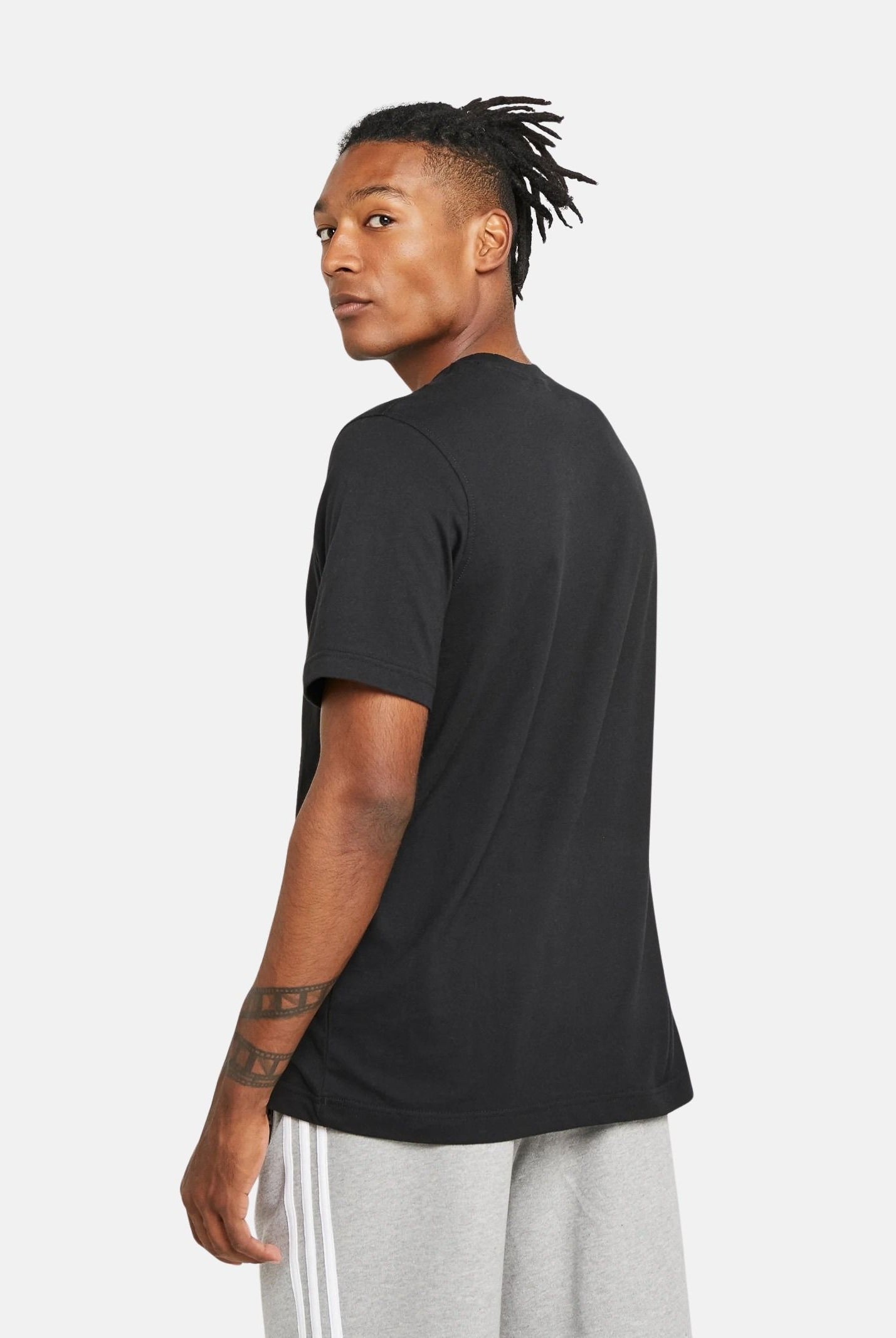 ADIDAS ORIGINALS T-shirt a manica corta Adicolor Trefoil nera da uomo IU2364 . ADIDAS ORIGINALS