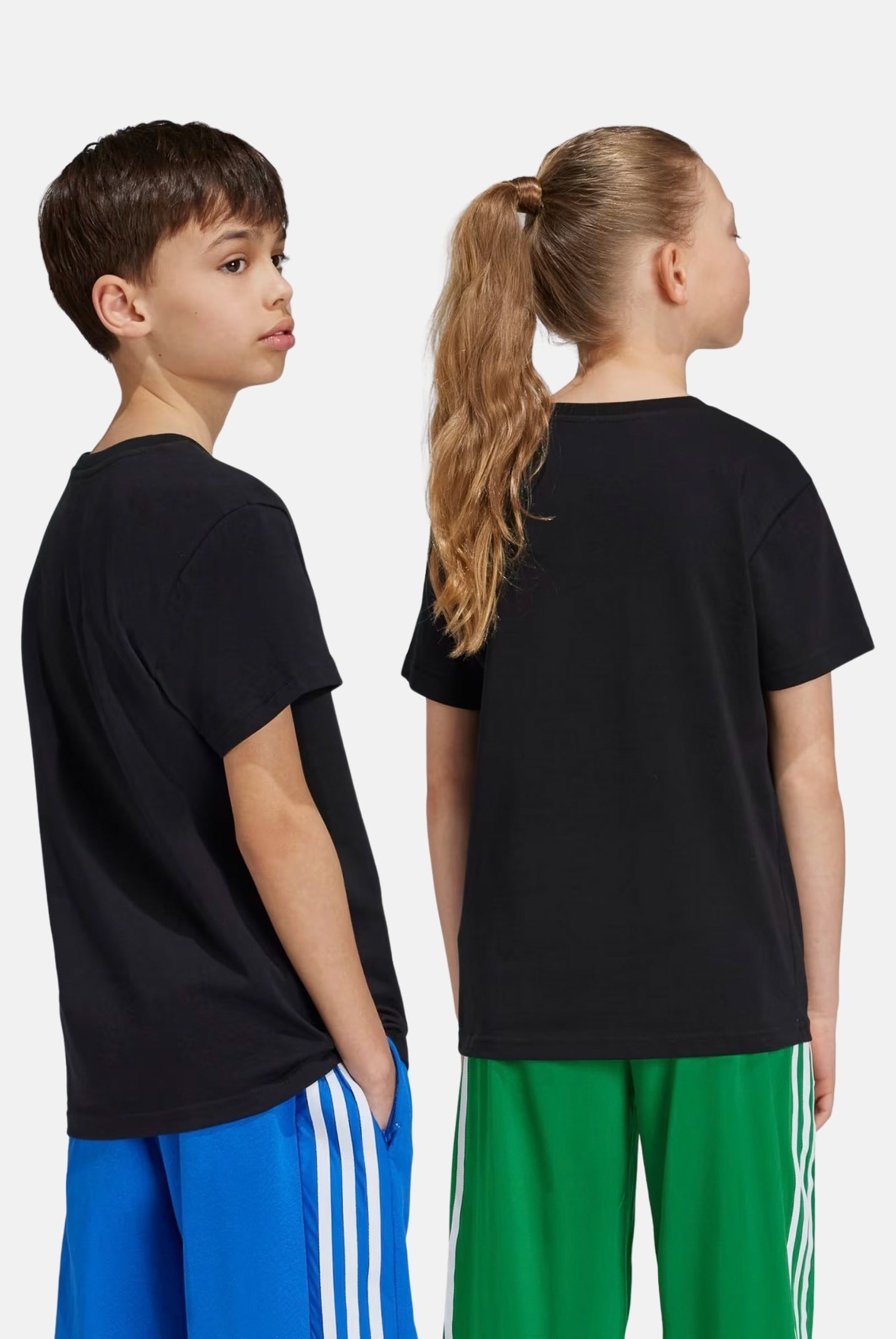 ADIDAS ORIGINALS T-shirt a manica corta TREFOIL nera per bambino e bambina IY7421 . ADIDAS ORIGINALS