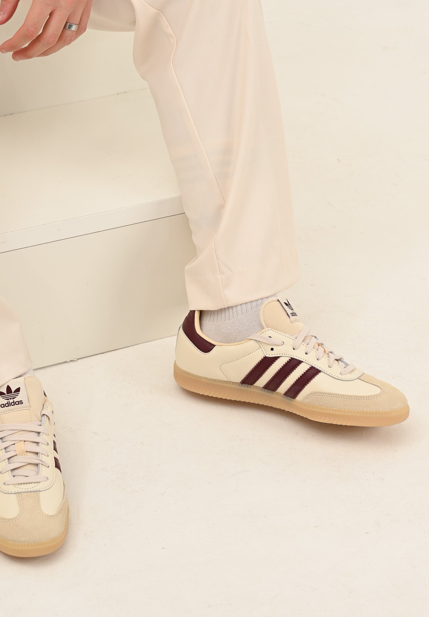 ADIDAS ORIGINALS Sneakers Samba OG burro e bordeaux per uomo e donna JQ8554 . ADIDAS ORIGINALS