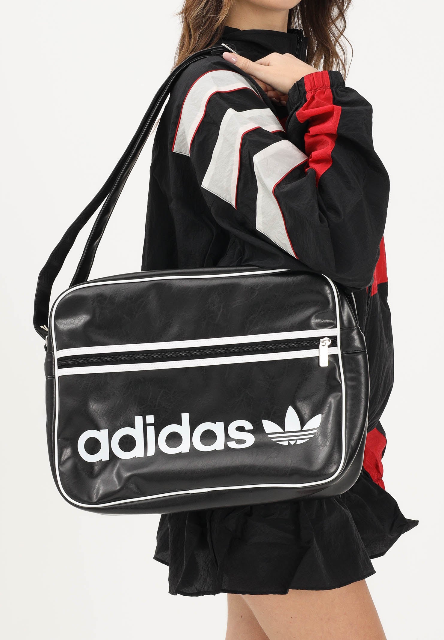 ADIDAS ORIGINALS Borsa a tracolla OG Airliner nera per uomo e donna JW3346 . ADIDAS ORIGINALS