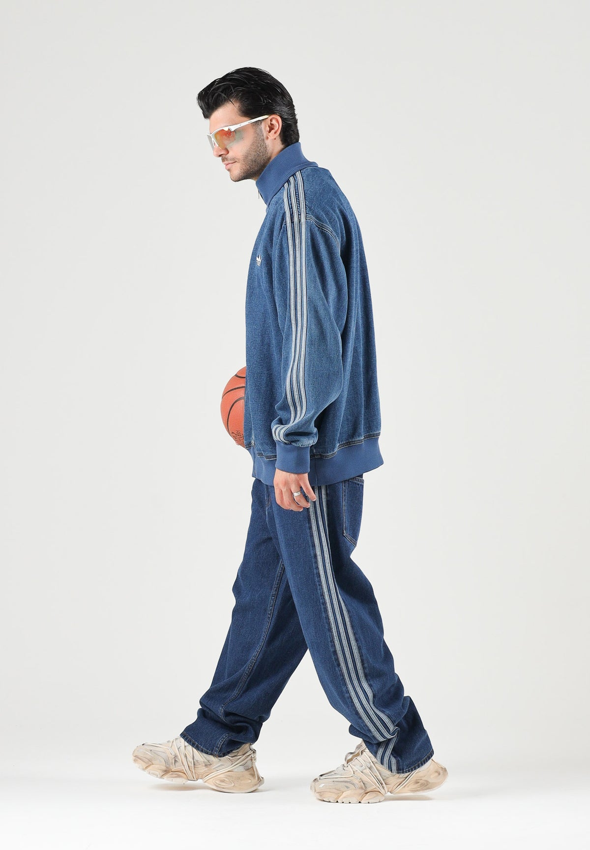 ADIDAS ORIGINALS Giubbotto di jeans DENIM FIREBIRD celeste da uomo<BR/> KD1517 . ADIDAS ORIGINALS