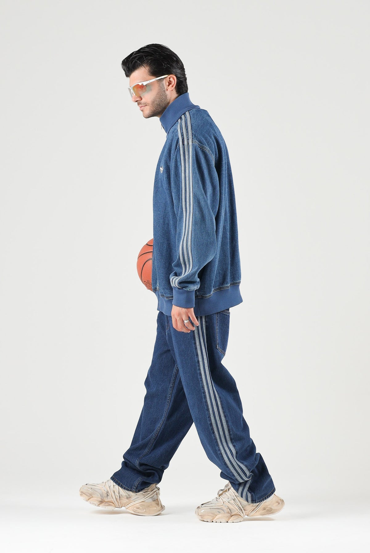 ADIDAS ORIGINALS Giubbotto di jeans DENIM FIREBIRD celeste da uomo<BR/> KD1517 . ADIDAS ORIGINALS