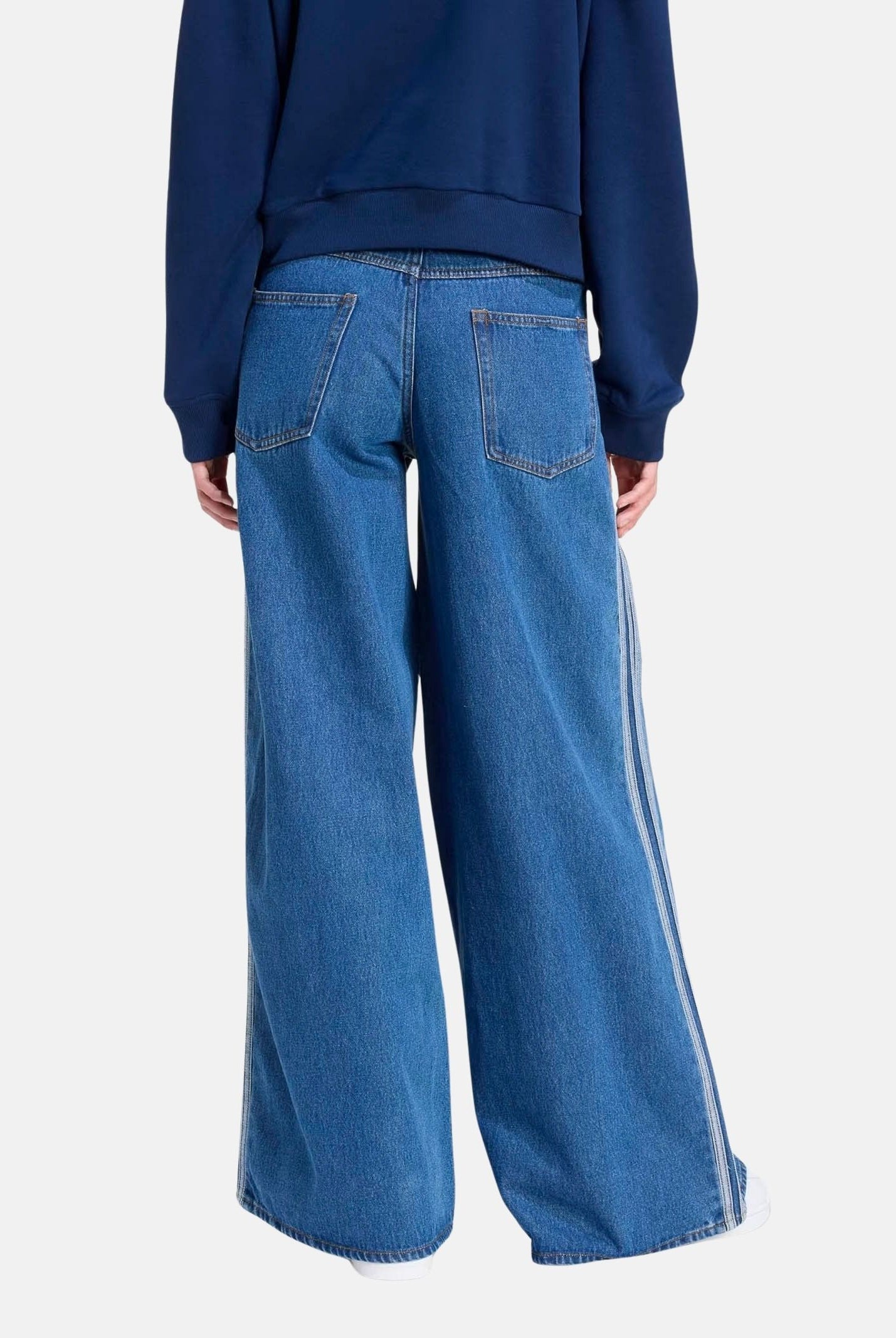 ADIDAS ORIGINALS Jeans TRACK FIREBIRD ADILENIUM in denim medio da donna KD2906 . ADIDAS ORIGINALS