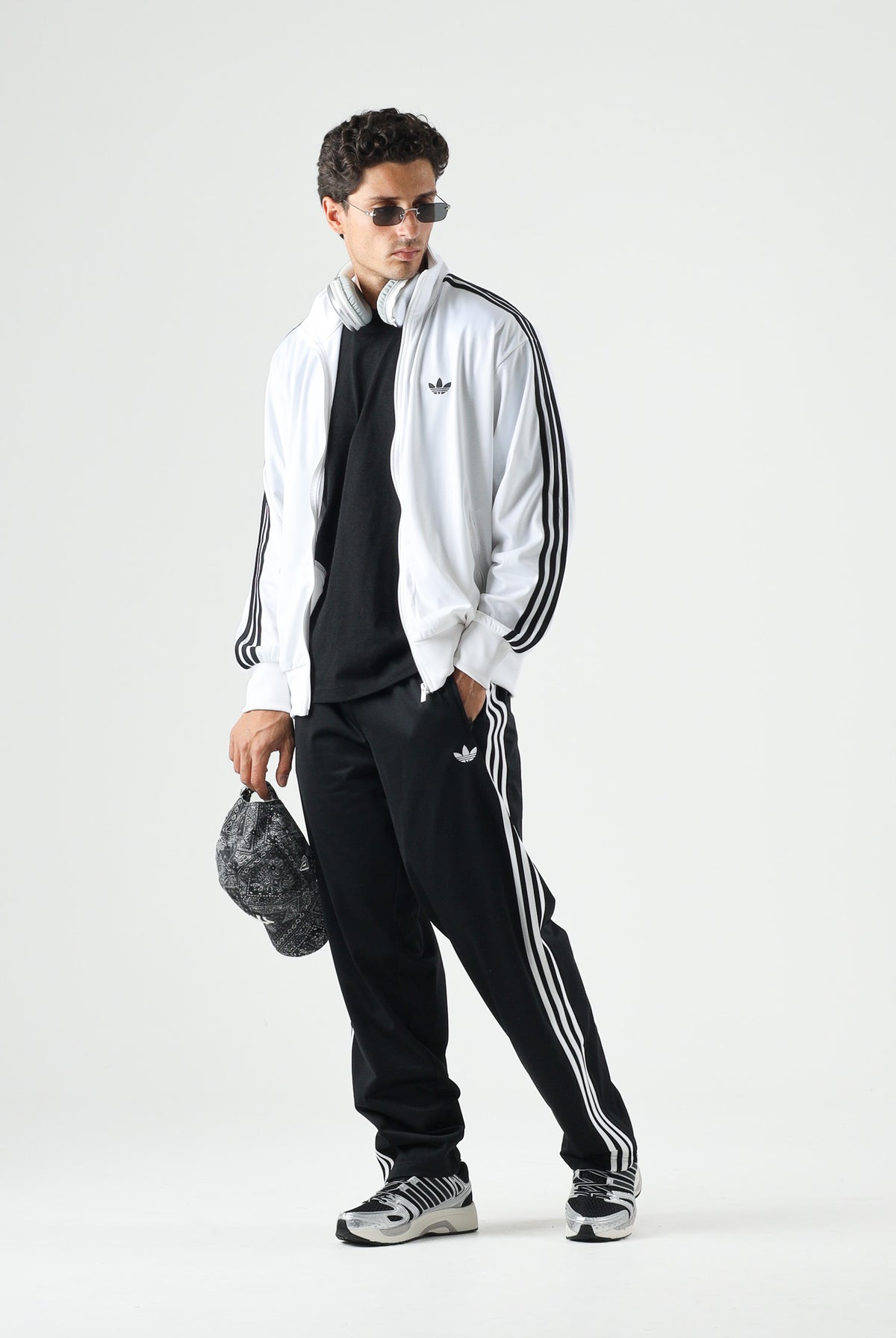 ADIDAS ORIGINALS Pantaloni sportivi FIREBIRD neri da uomo KD8315 . ADIDAS ORIGINALS