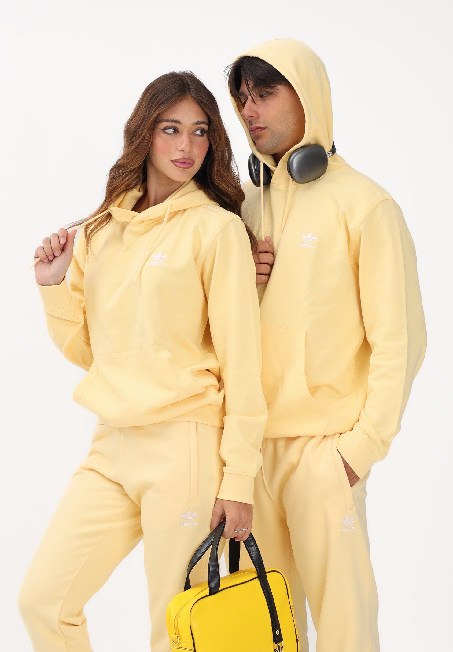 ADIDAS ORIGINALS Felpa TREFOIL ESSENTIALS gialla per uomo e donna con cappuccio<BR/> KE1158 . ADIDAS ORIGINALS