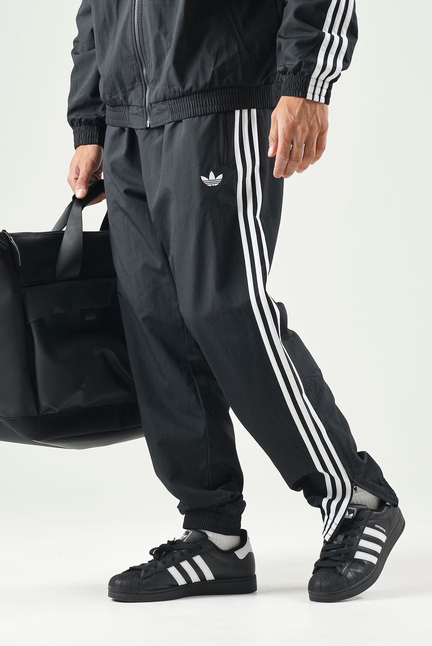 ADIDAS ORIGINALS Pantalone sportivo FIREBIRD WOVEN nero da uomo KE1371 . ADIDAS ORIGINALS