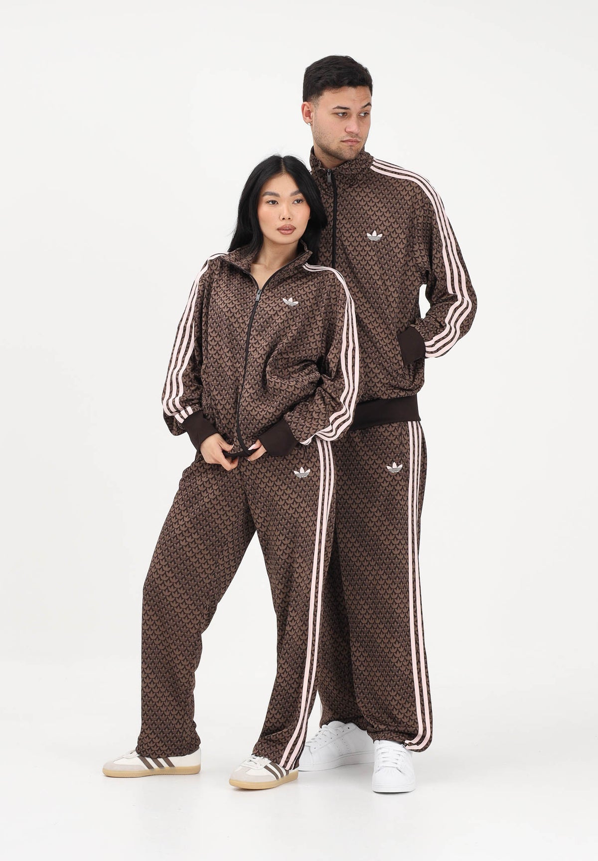 ADIDAS ORIGINALS Pantaloni sportivi FIREBIRD LOOSE MONOGRAM marrone per uomo e donna KE1678 . ADIDAS ORIGINALS