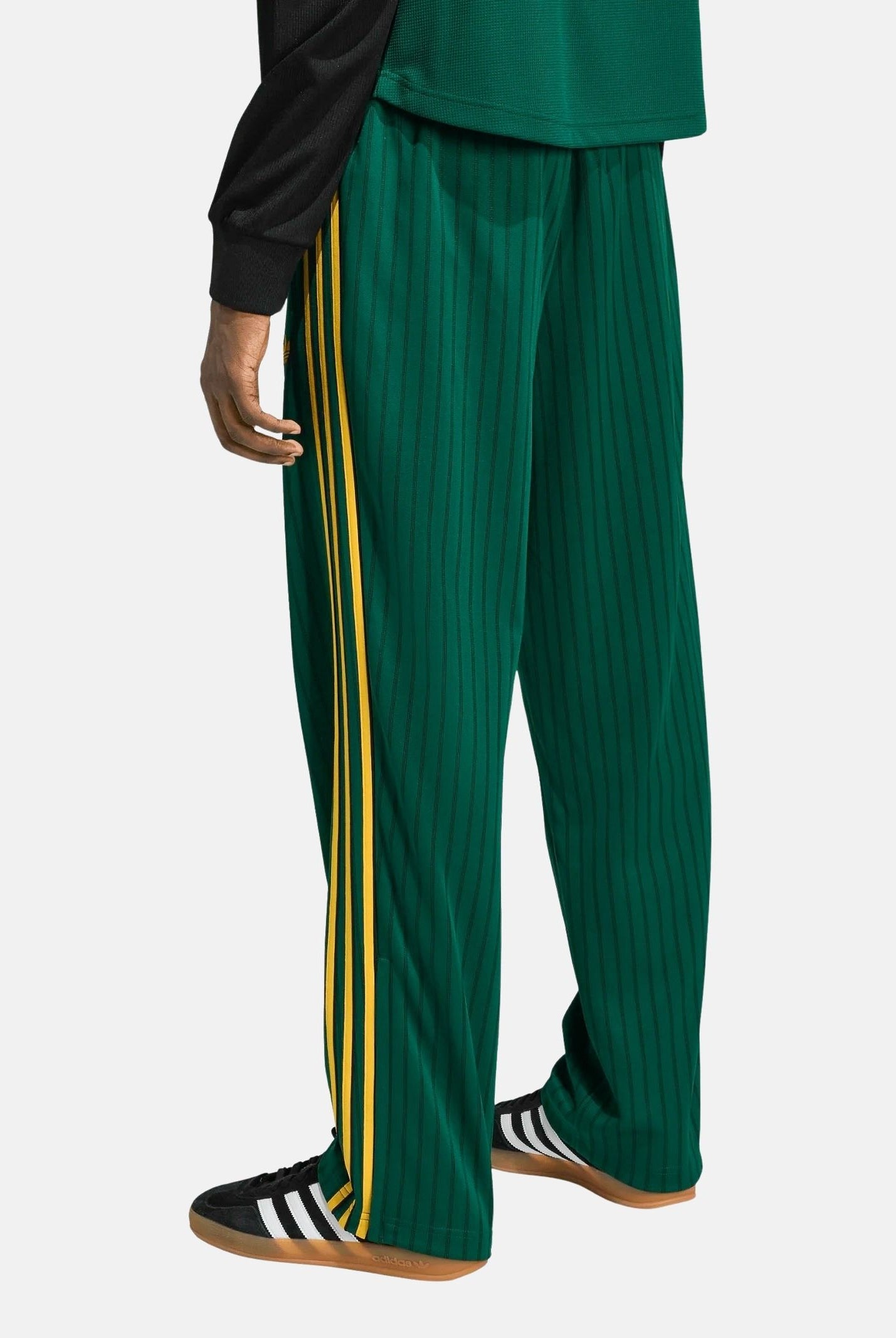 ADIDAS ORIGINALS Pantalone FIREBIRD LOOSE PINSTRIPES verde e giallo da uomo<BR/> KE3456 . ADIDAS ORIGINALS