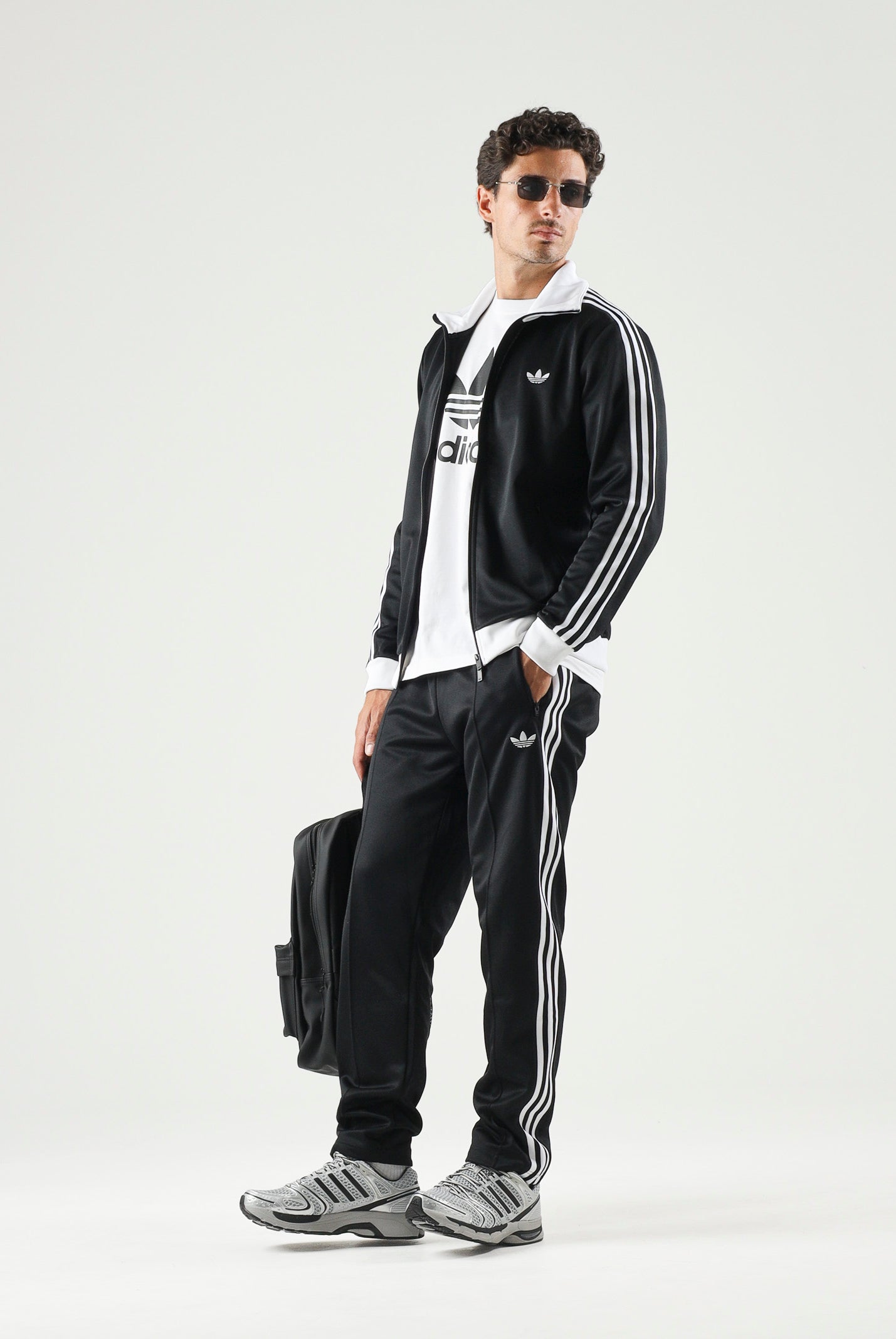 ADIDAS ORIGINALS Pantaloni sportivi da uomo KE3530 . ADIDAS ORIGINALS