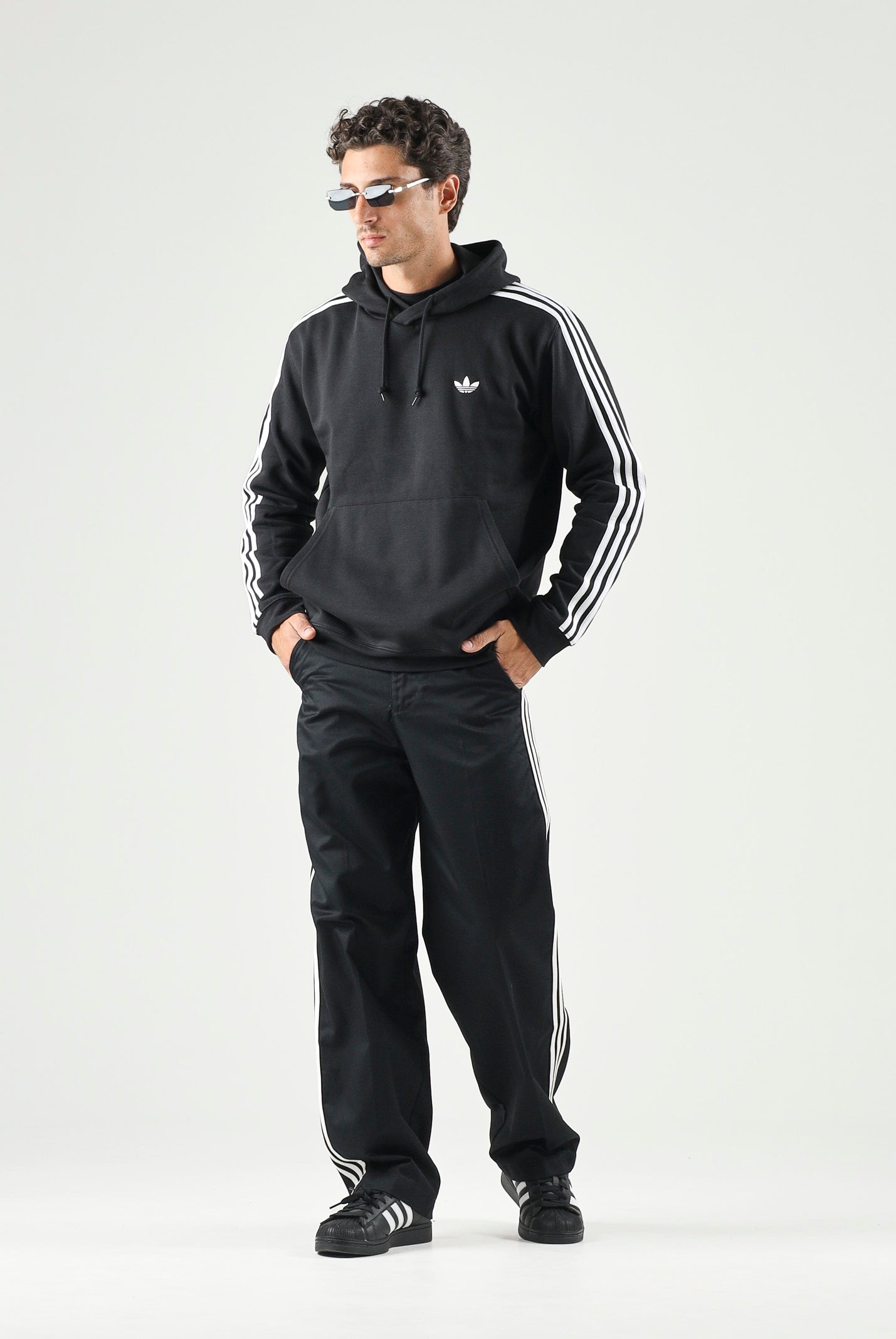 ADIDAS ORIGINALS Felpa con cappuccio HOODIE 3 STRIPES Black, nero, uomo. KE3557 . ADIDAS ORIGINALS
