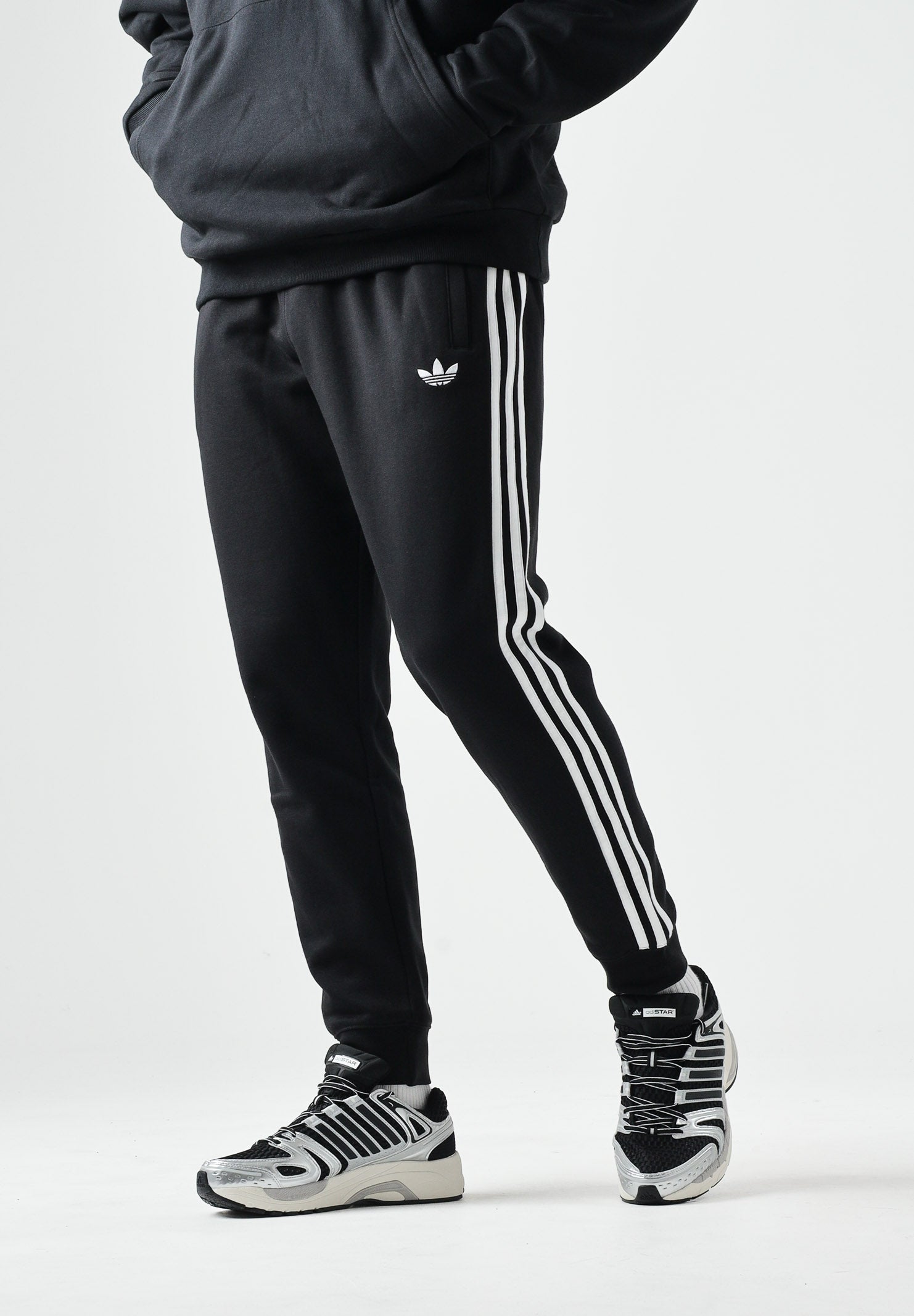 ADIDAS ORIGINALS pantaloni sportivi Pantaloni da tuta 3-Stripes black nero uomo. KE3562 . ADIDAS ORIGINALS