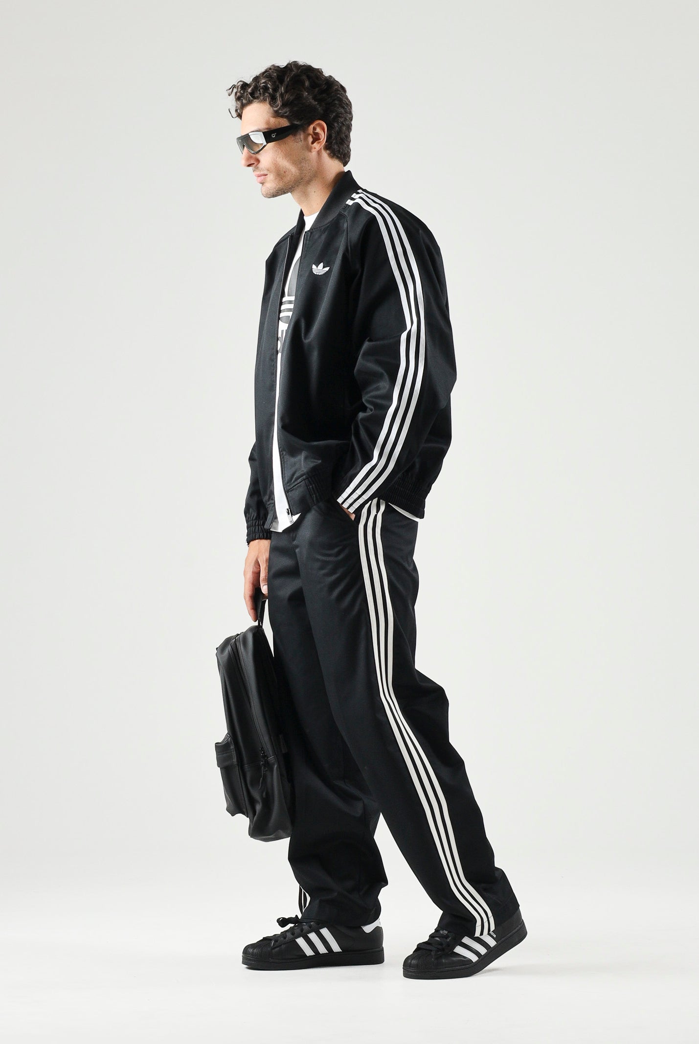 ADIDAS ORIGINALS Pantaloni PLEATED 3 stripes per uomo e donna KE4177 . ADIDAS ORIGINALS