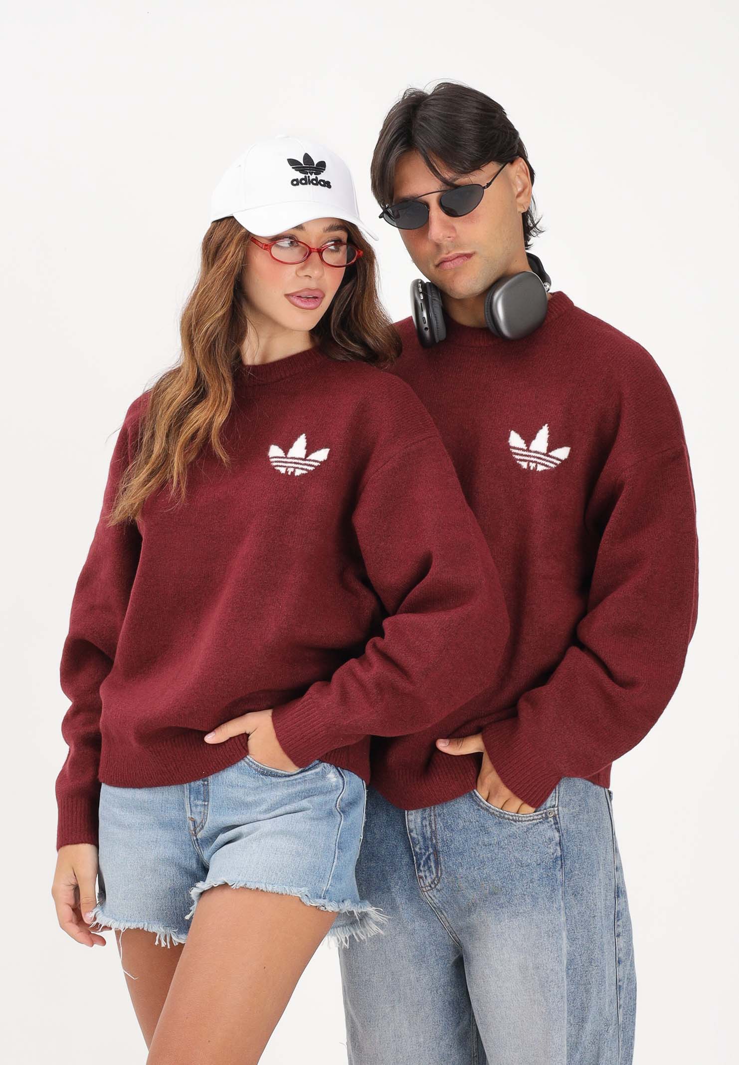 ADIDAS ORIGINALS Maglione ATHLETIC DEPARTMENT girocollo bordeaux per uomo e donna <BR/> KF2537 . ADIDAS ORIGINALS