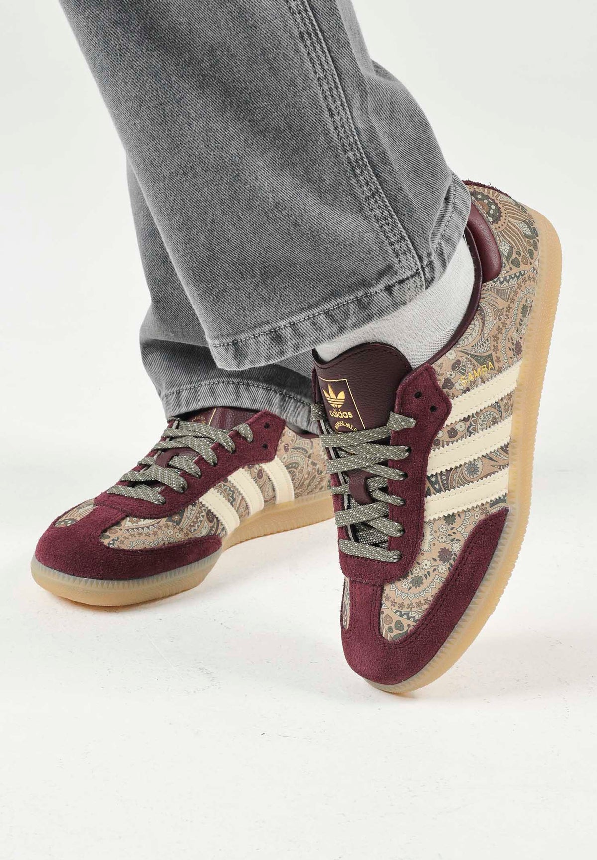 ADIDAS ORIGINALS Sneakers SAMBA OG X LIBERTY LONDON Maroon vaniglia bordeaux da donna KH9802 . ADIDAS ORIGINALS