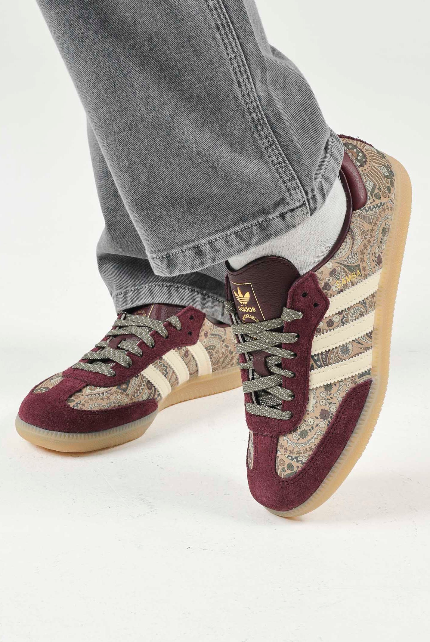 ADIDAS ORIGINALS Sneakers SAMBA OG X LIBERTY LONDON Maroon vaniglia da donna KH9802 . ADIDAS ORIGINALS