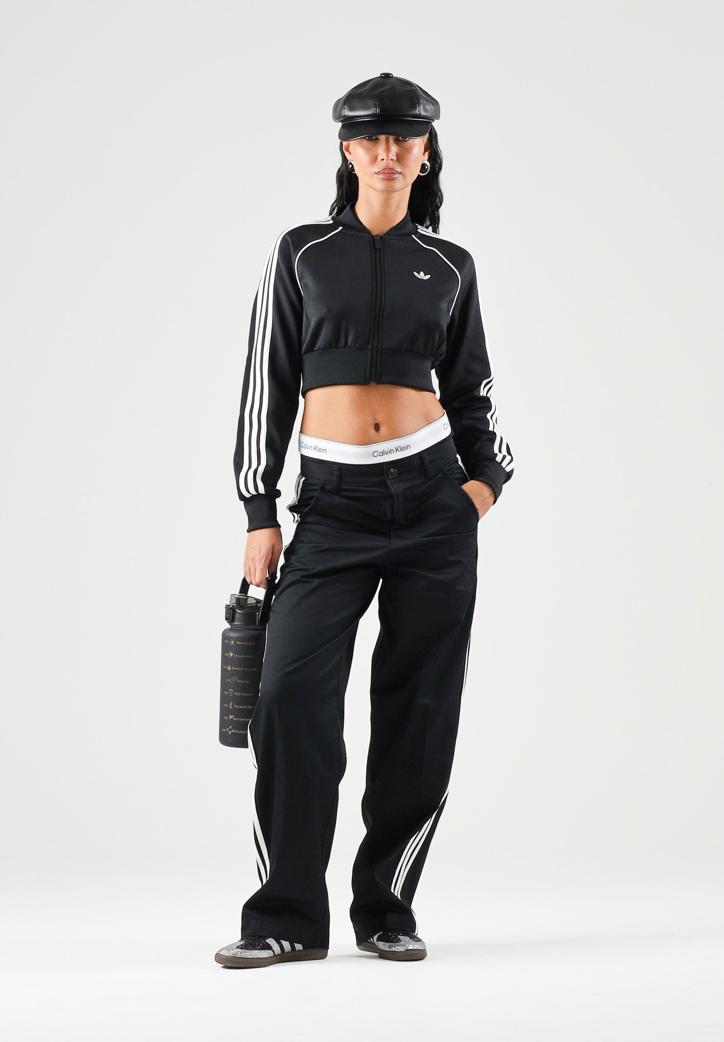 ADIDAS ORIGINALS Felpa SST CROPPED TRACK JACKET nera da donna KQ6426 . ADIDAS ORIGINALS