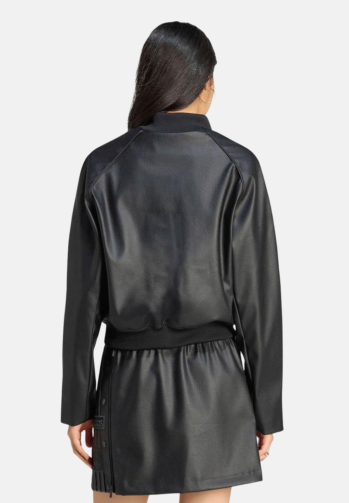 ADIDAS ORIGINALS Giubbotto di eco-pelle SST nero da donna con chiusura full zip e tasche laterali. KQ6433 . ADIDAS ORIGINALS