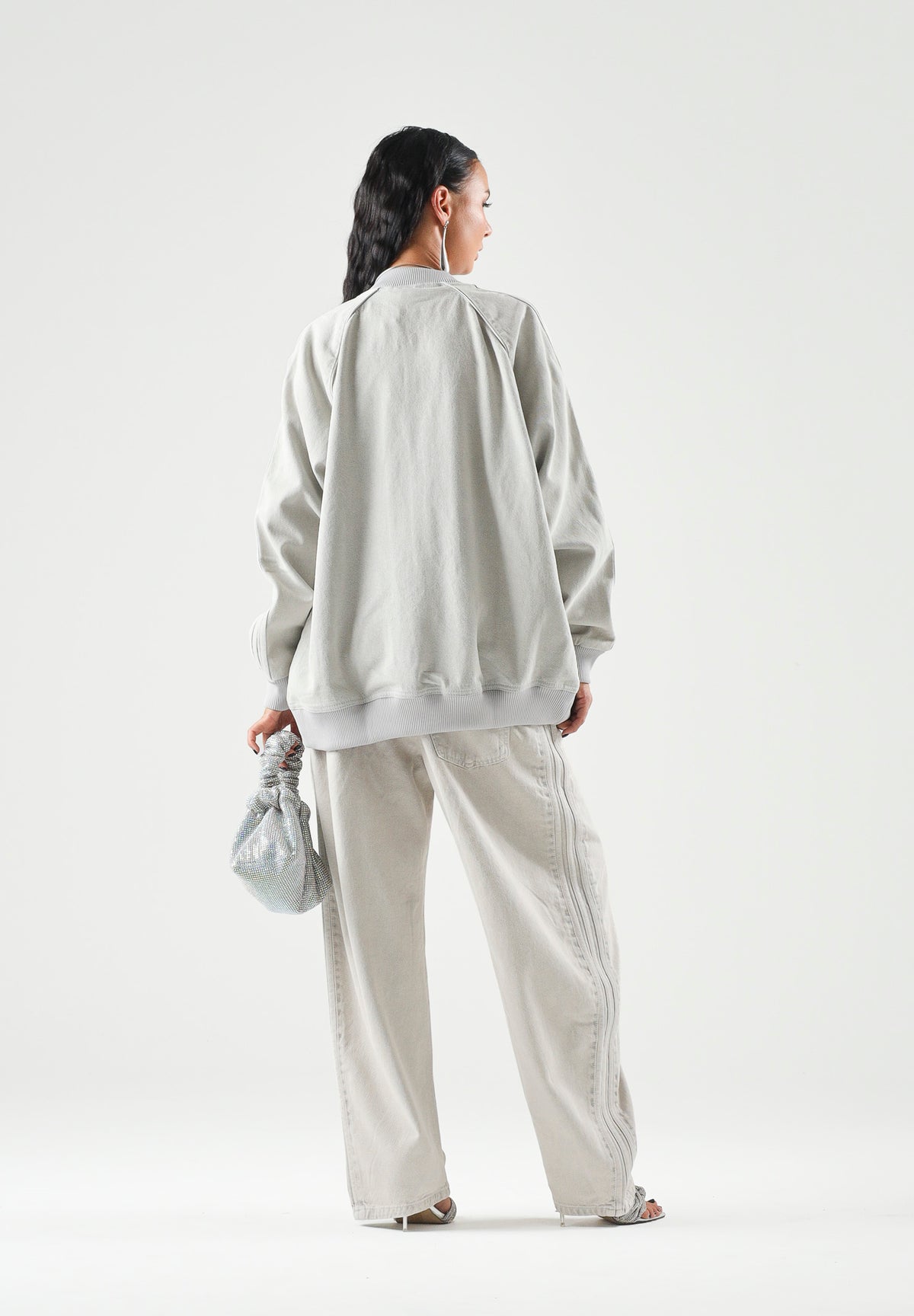 ADIDAS ORIGINALS Giubbotto di jeansSST OVERSIZED DENIM grigio chiaro per uomo e donna in tinta unita KQ6472 . ADIDAS ORIGINALS