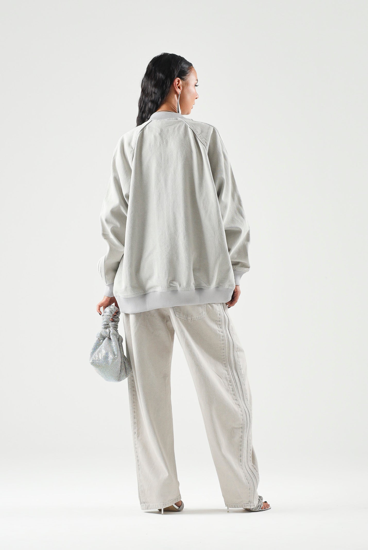 ADIDAS ORIGINALS Giacca SST OVERSIZED DENIM grigio chiaro da donna in tinta unita KQ6472 . ADIDAS ORIGINALS