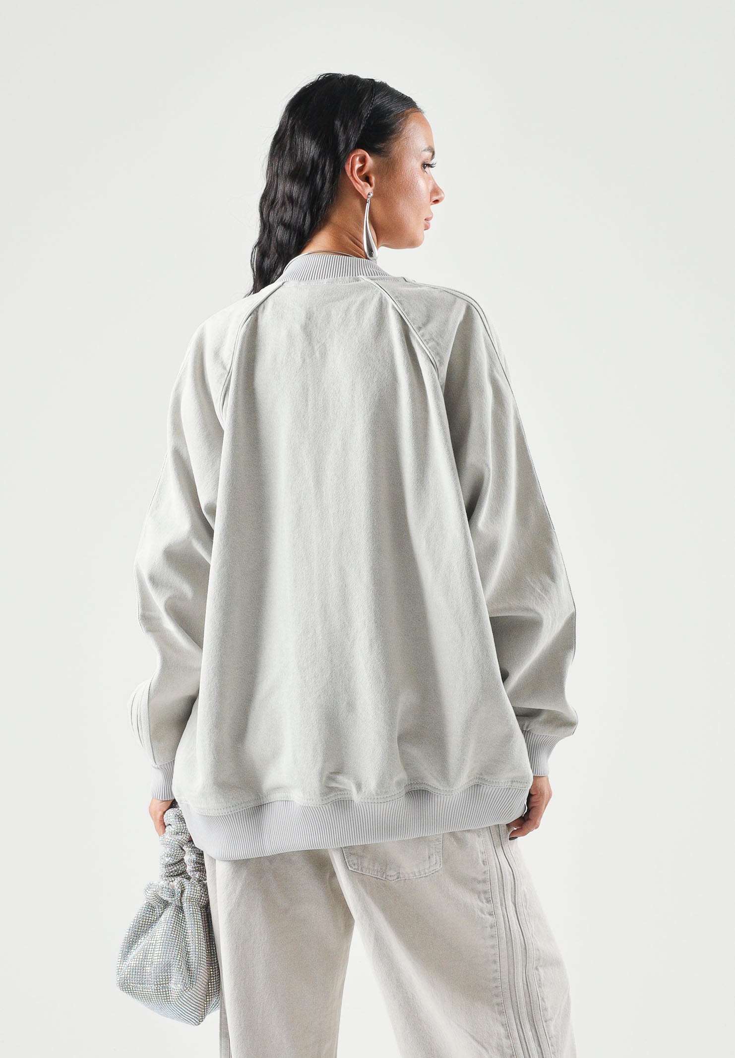 ADIDAS ORIGINALS Giacca SST OVERSIZED DENIM grigio chiaro da donna in tinta unita KQ6472 . ADIDAS ORIGINALS