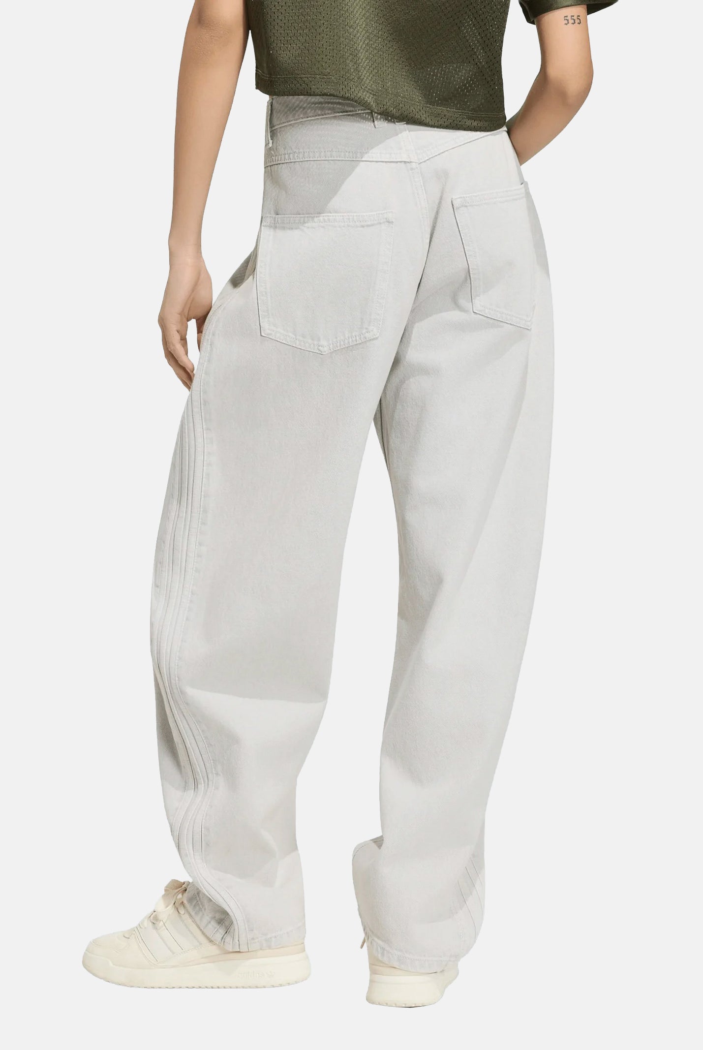 ADIDAS ORIGINALS jeans Vintage Wide Leg Jeans Light Denim/Off White, Light Denim/Off White grigio chiaro da donna. KQ6475 . ADIDAS ORIGINALS