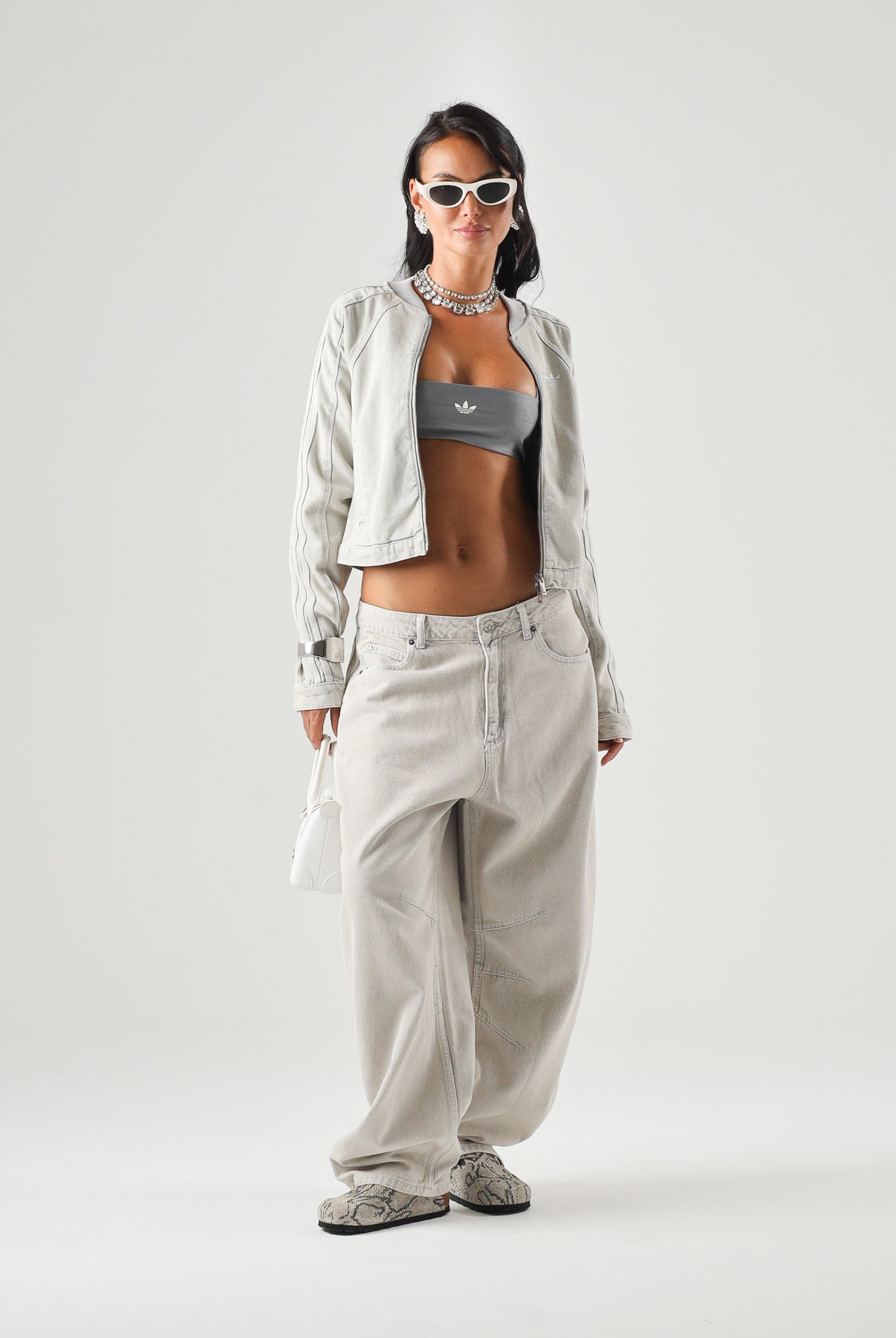 ADIDAS ORIGINALS jeans Vintage Wide Leg Jeans Light Denim/Off White, Light Denim/Off White grigio chiaro da donna. KQ6475 . ADIDAS ORIGINALS