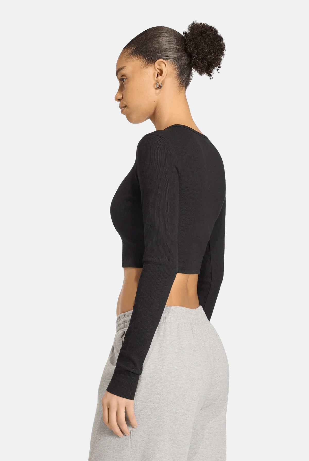 ADIDAS ORIGINALS Maglia girocollo LONG SLEEVE nero da donna a maniche lunghe con taglio cropped KR1098 . ADIDAS ORIGINALS