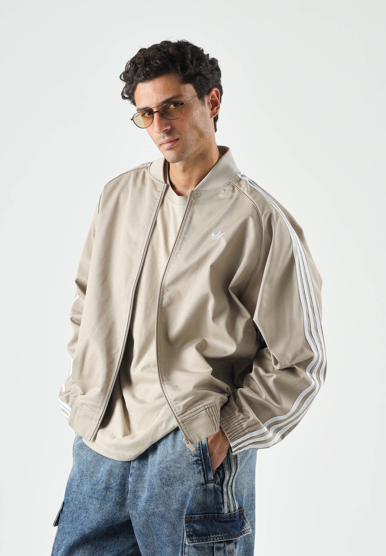 ADIDAS ORIGINALS felpa con zip SST Adicolor Classics Cotton Twill Tracktop khaki three beige, colore basico beige, uomo. KR1369 . ADIDAS ORIGINALS
