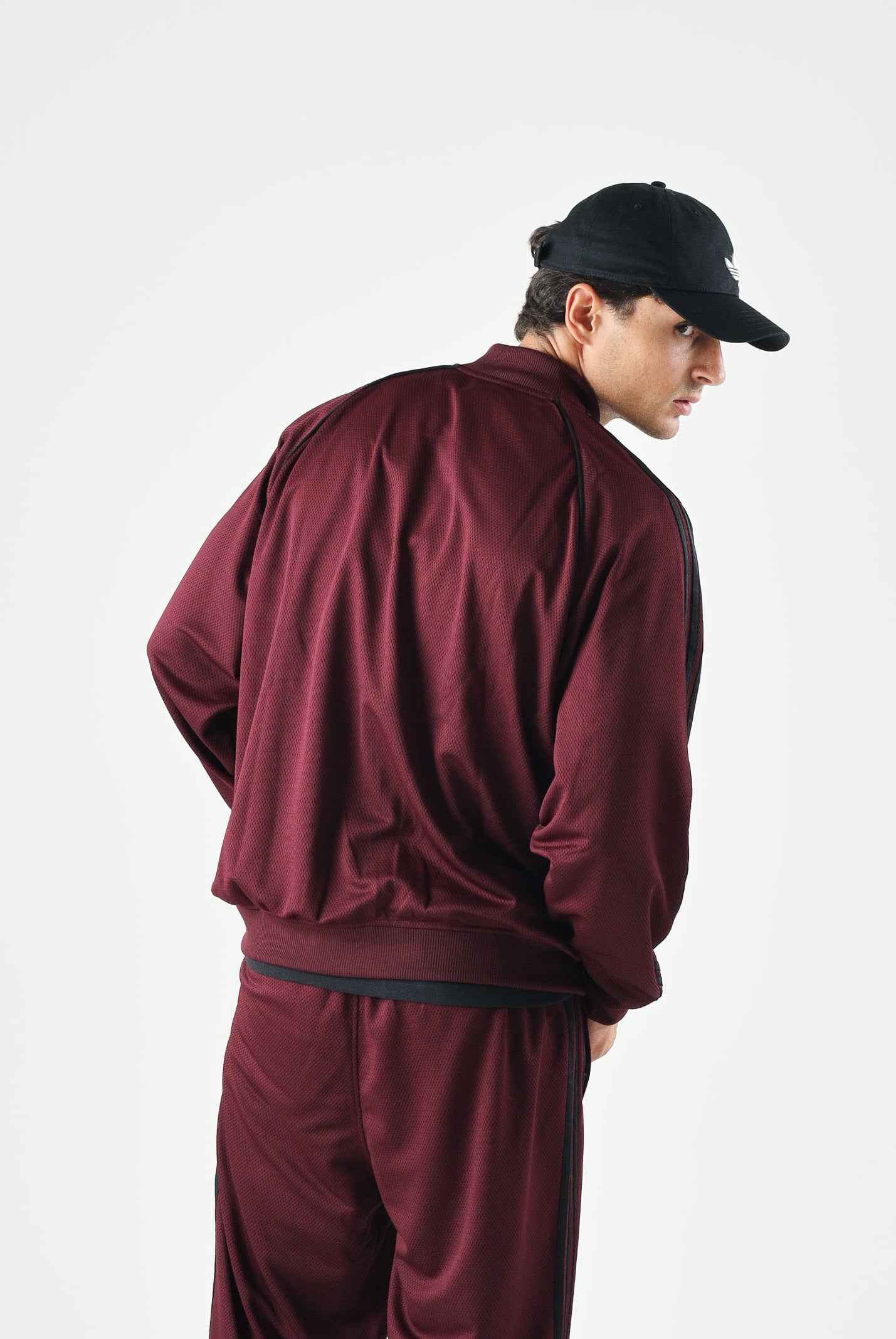 ADIDAS ORIGINALS Felpa ADICOLOR CLASSICS MESH marron bordeaux da uomo KR1372 . ADIDAS ORIGINALS