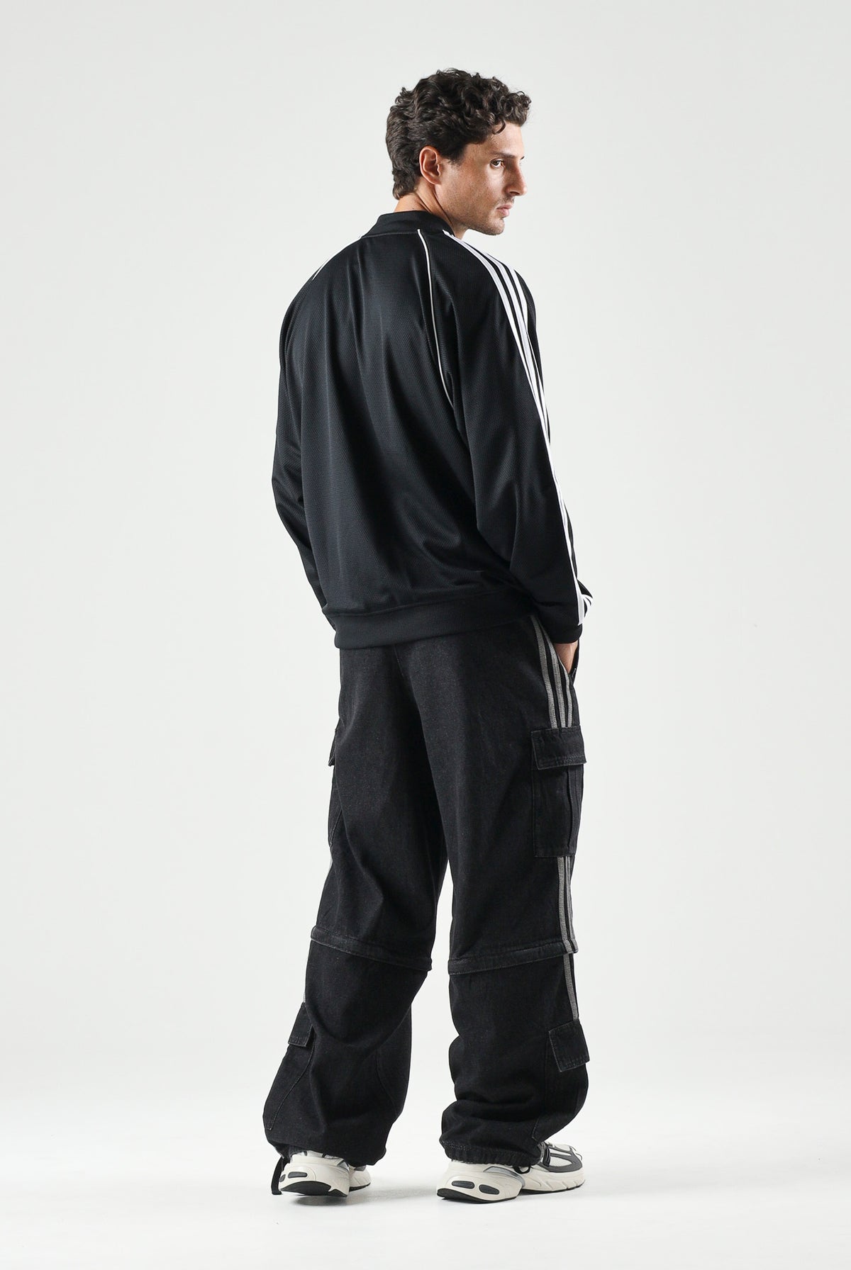 ADIDAS ORIGINALS Felpa con zip SST Adicolor Classics Tracktop nera da uomo KR1374 . ADIDAS ORIGINALS